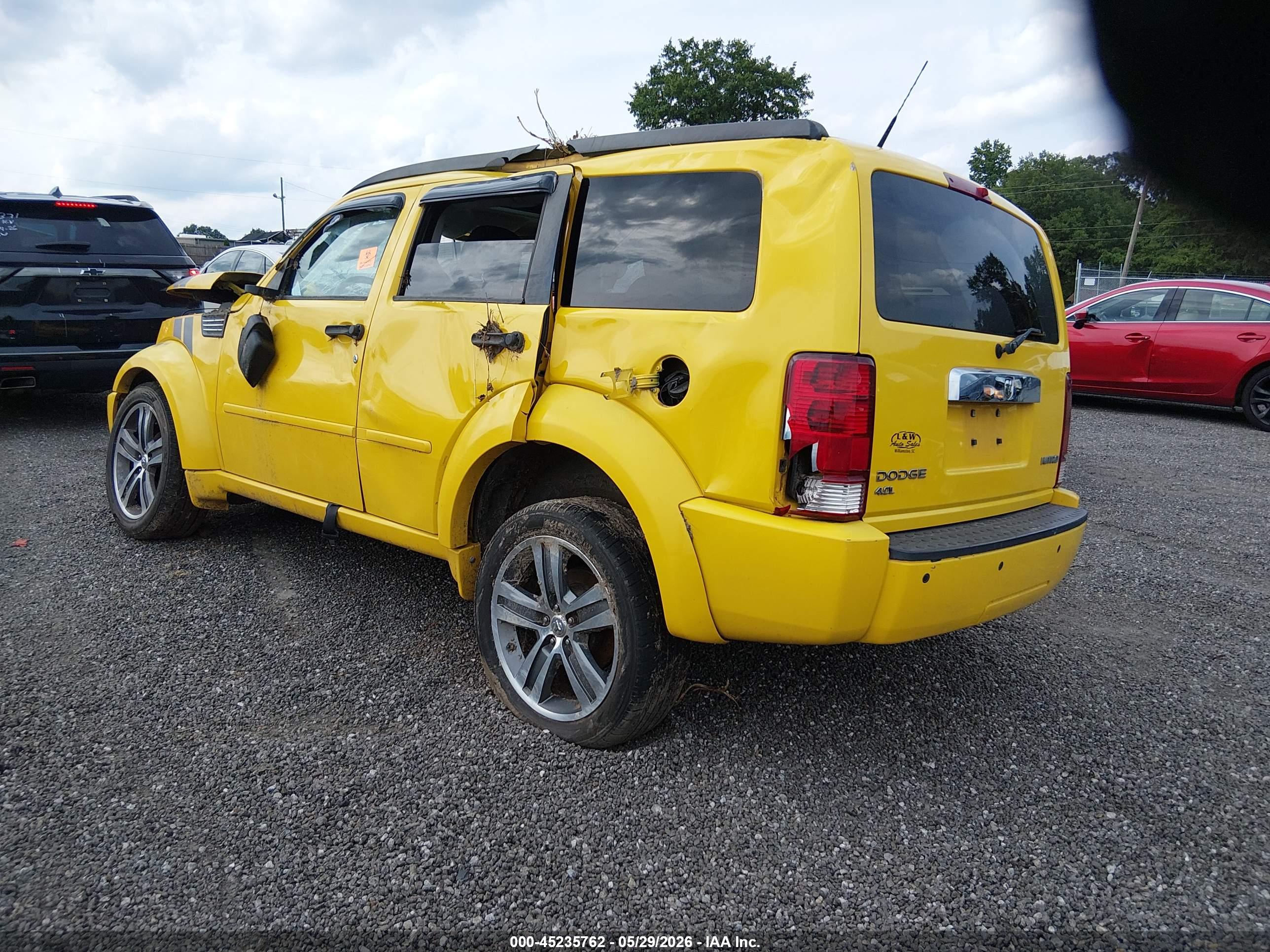 DODGE NITRO image 3