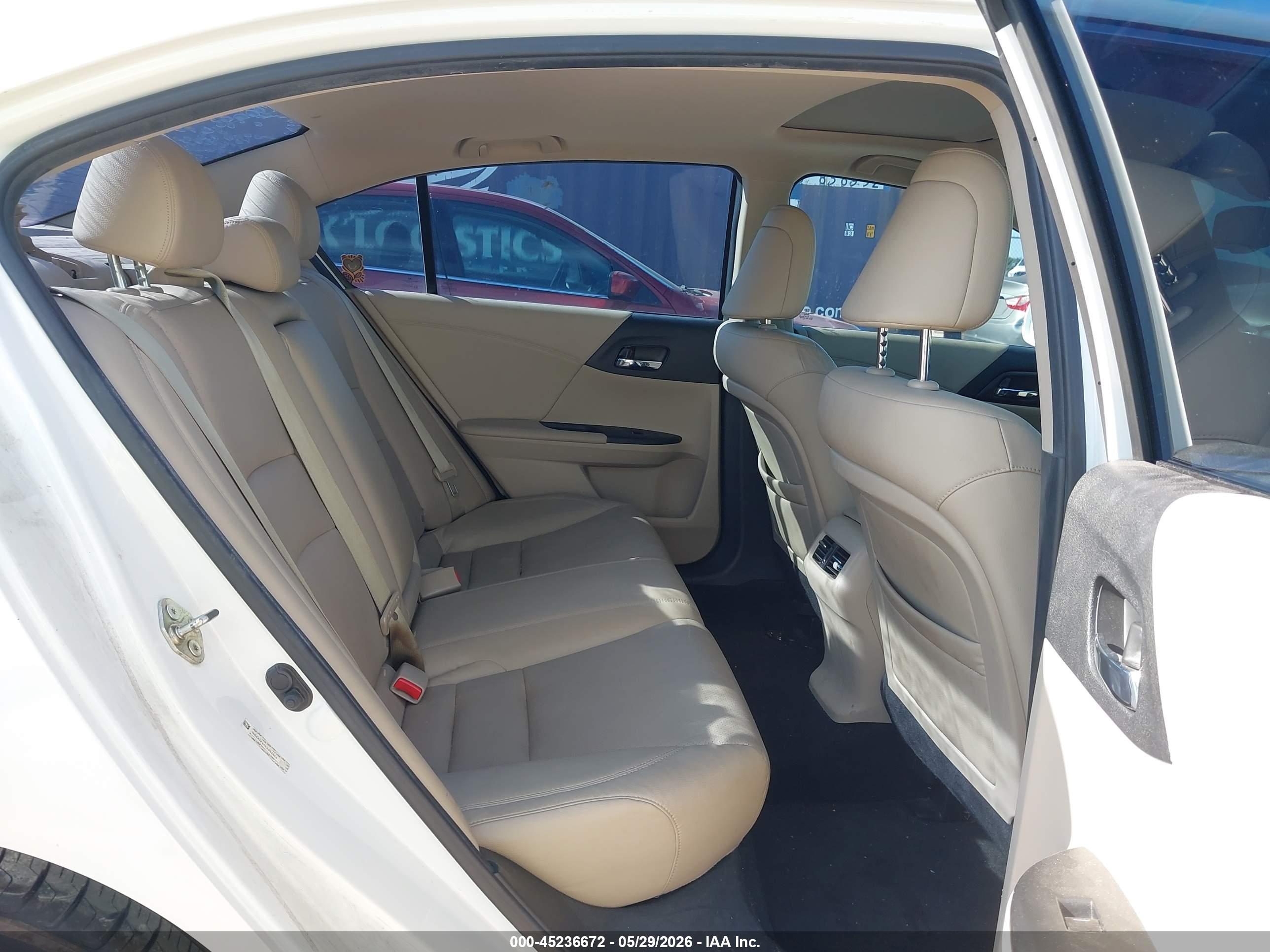 HONDA ACCORD image 8