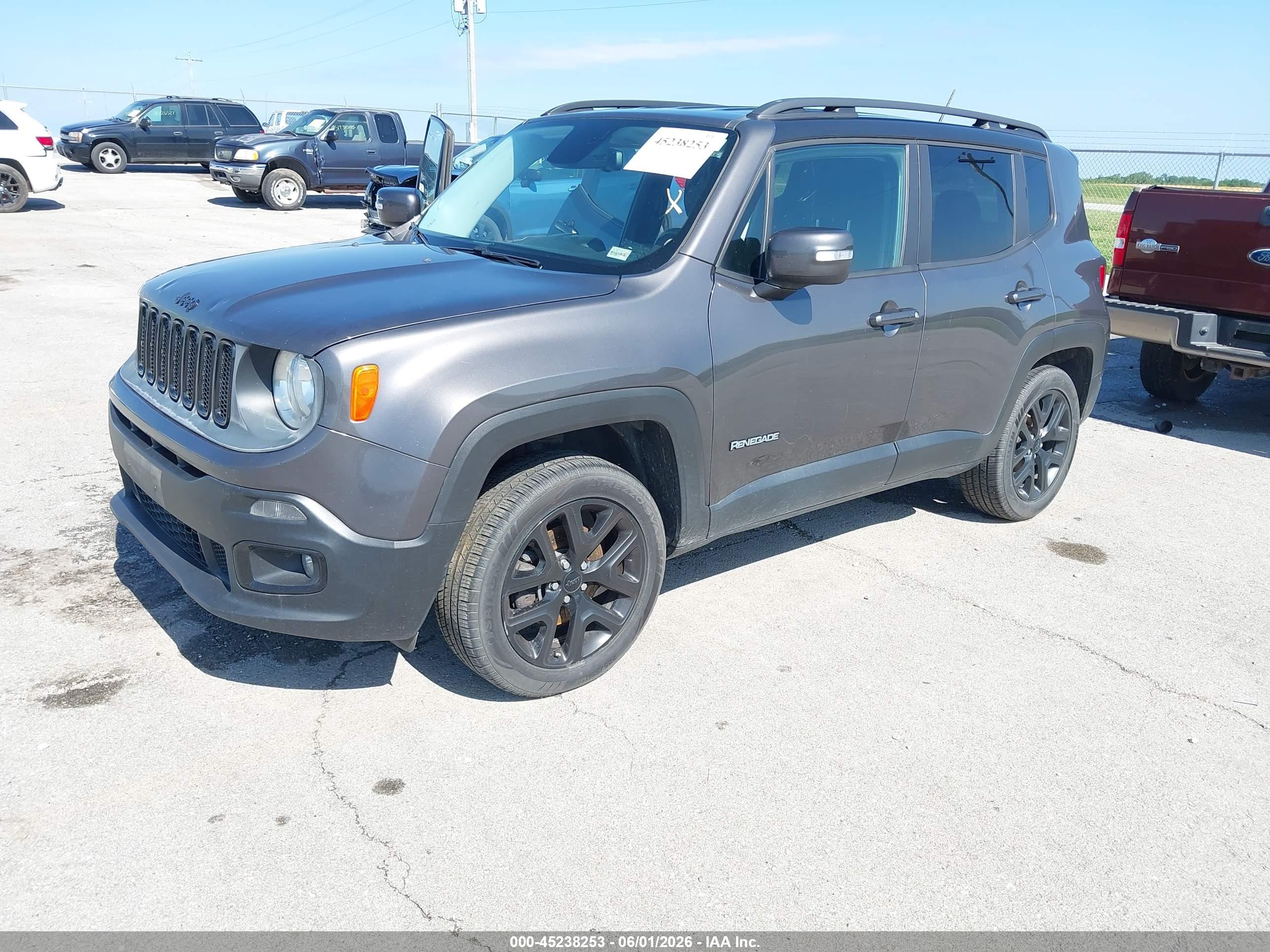 JEEP RENEGADE image 2