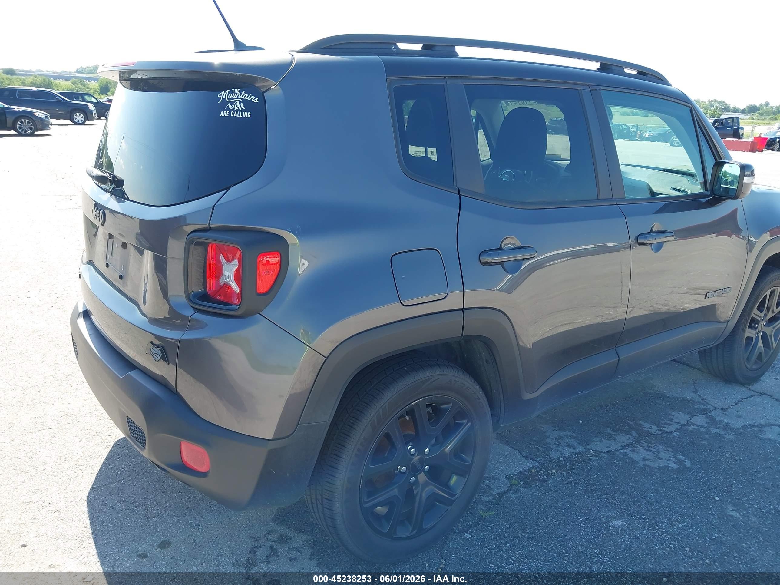 JEEP RENEGADE image 4