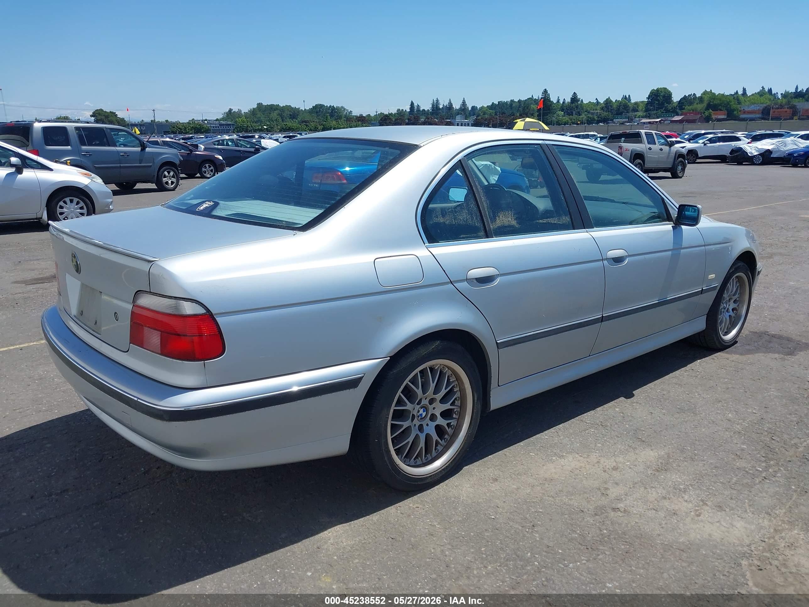 BMW 540IA image 4