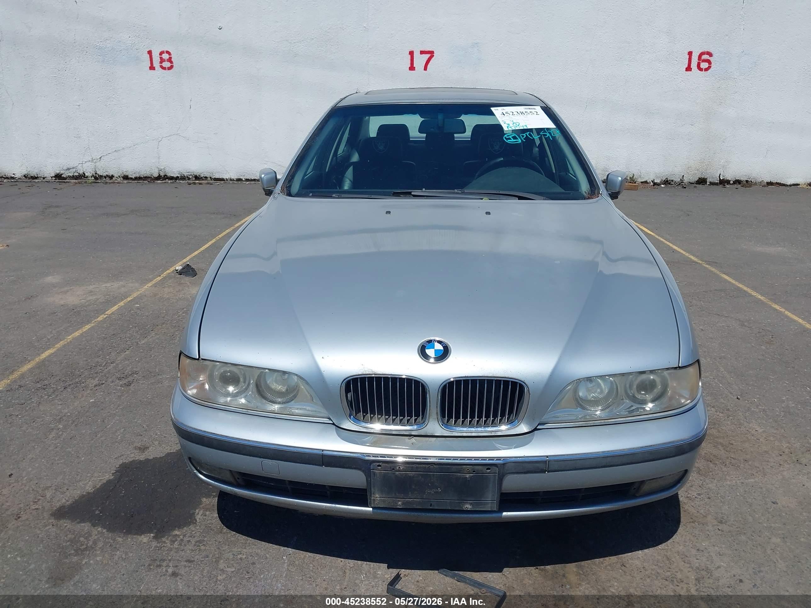 BMW 540IA image 6