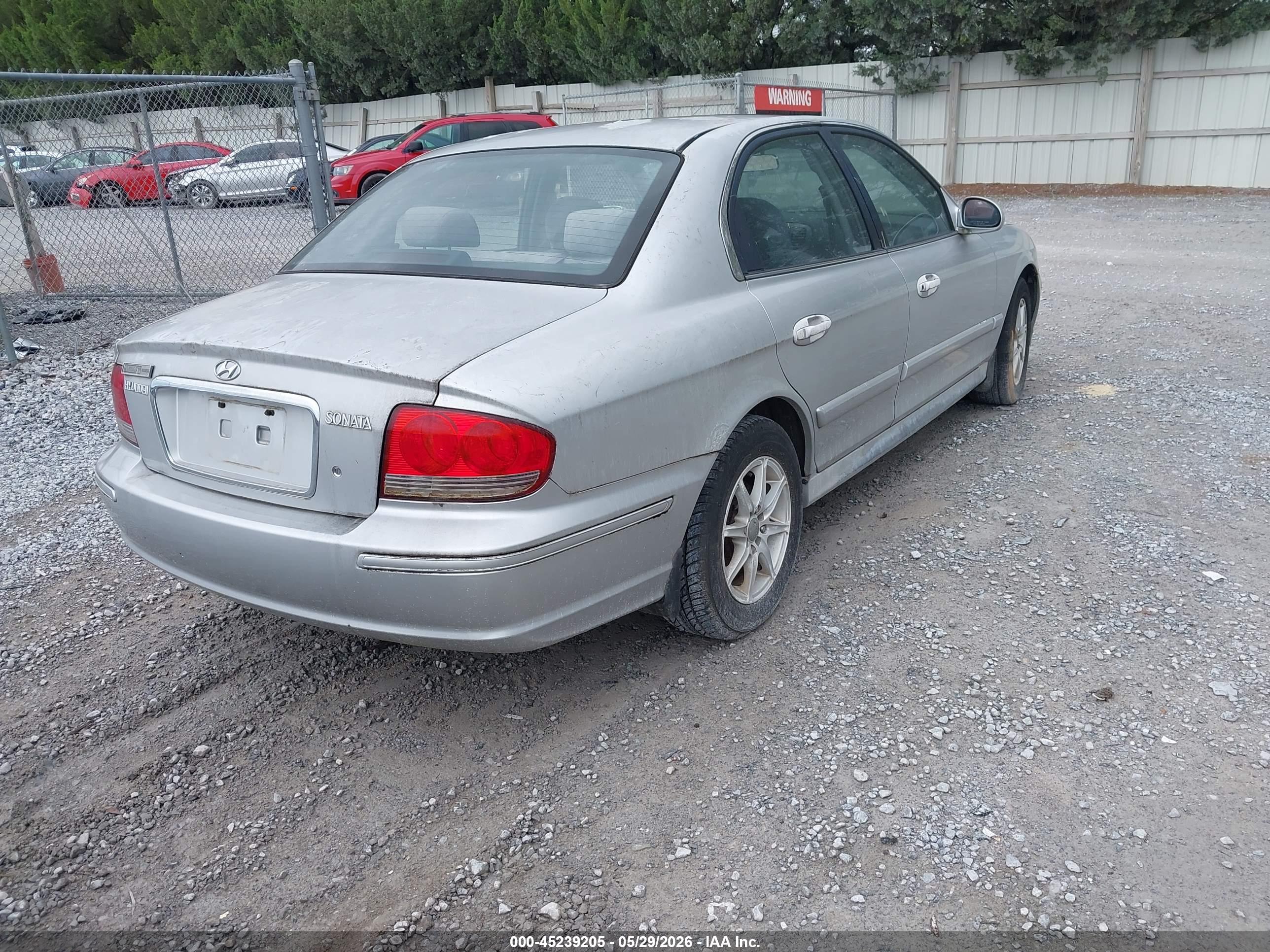 HYUNDAI SONATA image 4