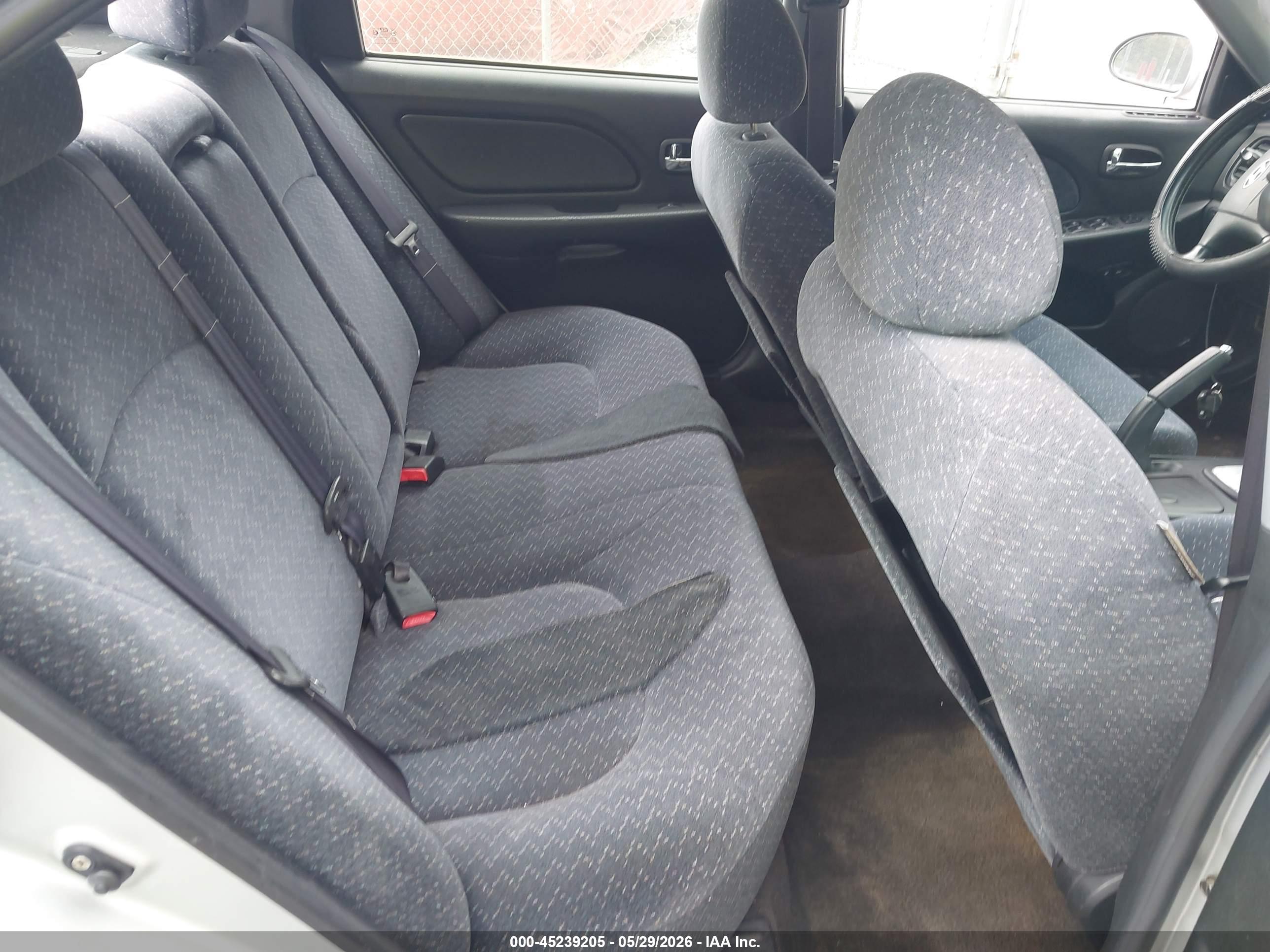 HYUNDAI SONATA image 8