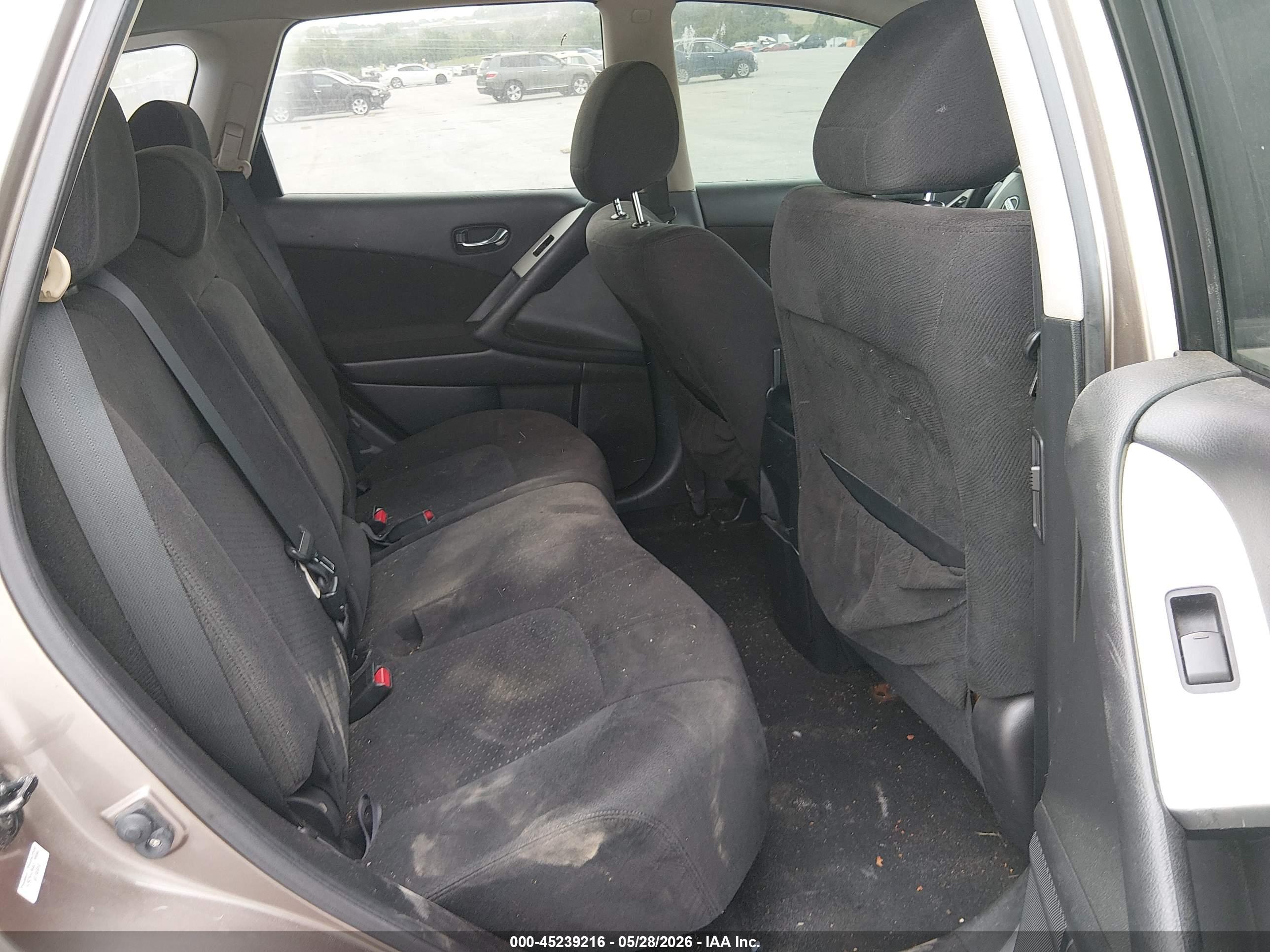 NISSAN MURANO image 8