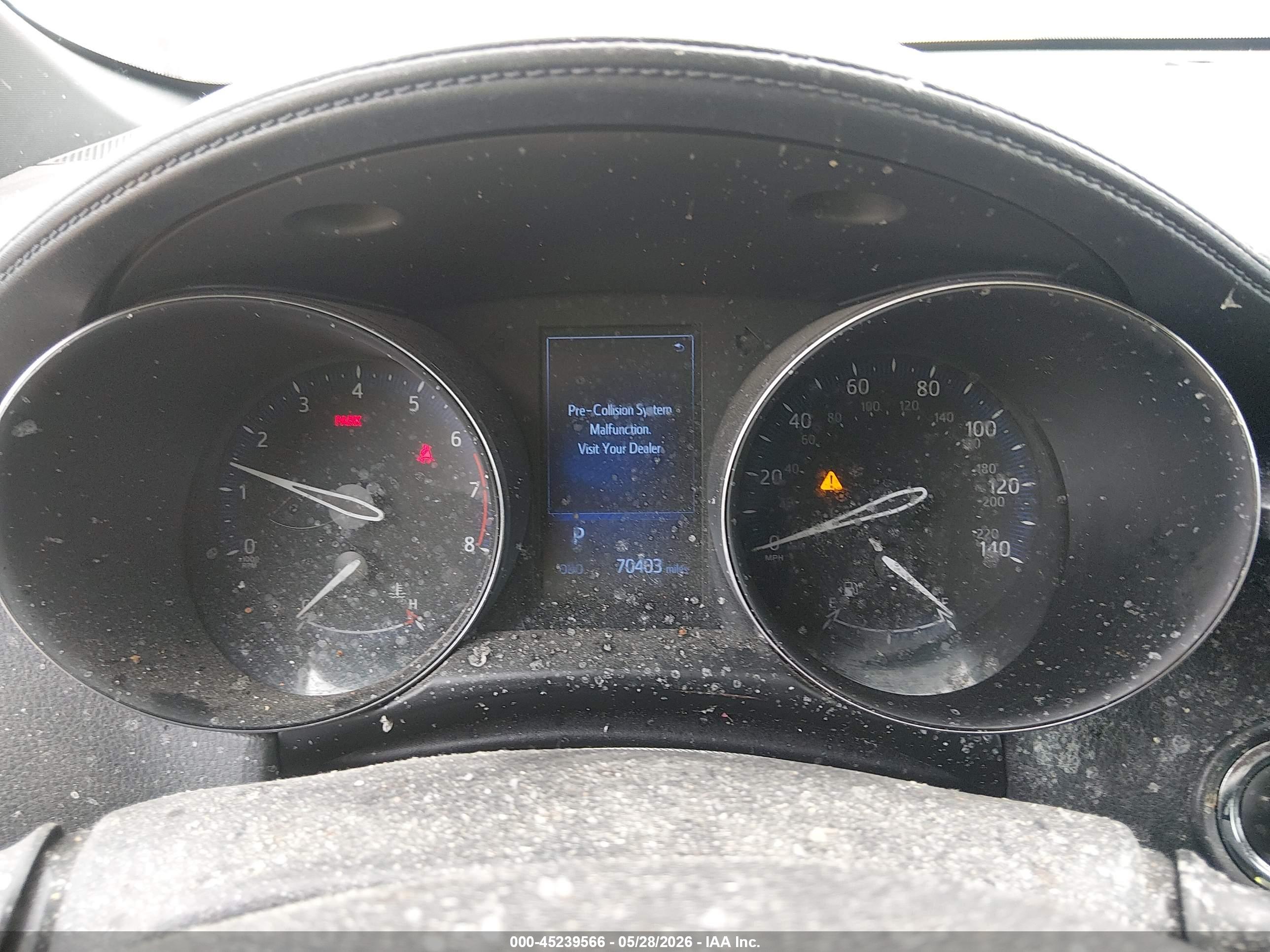 TOYOTA C-HR image 7