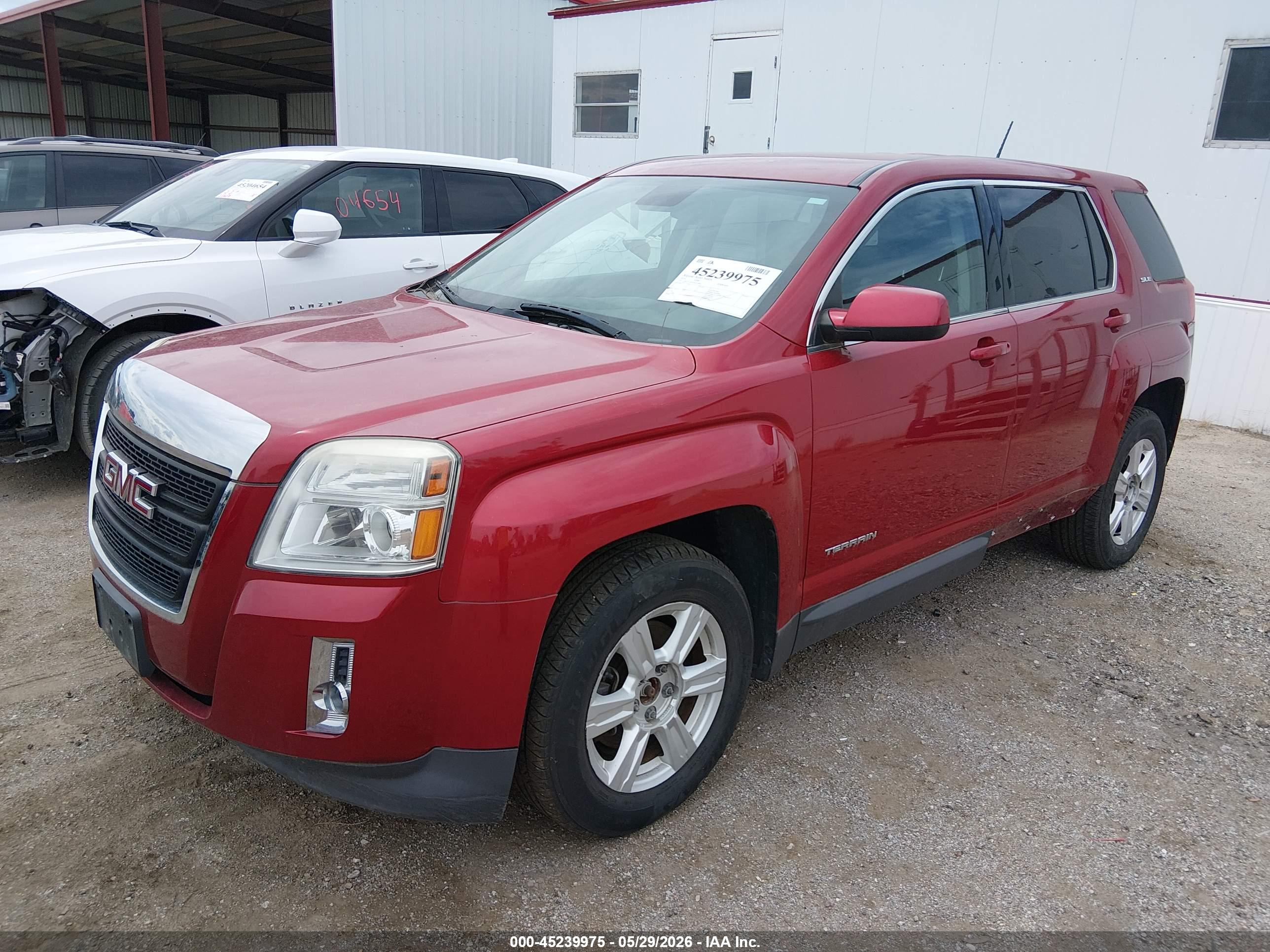 GMC TERRAIN image 2