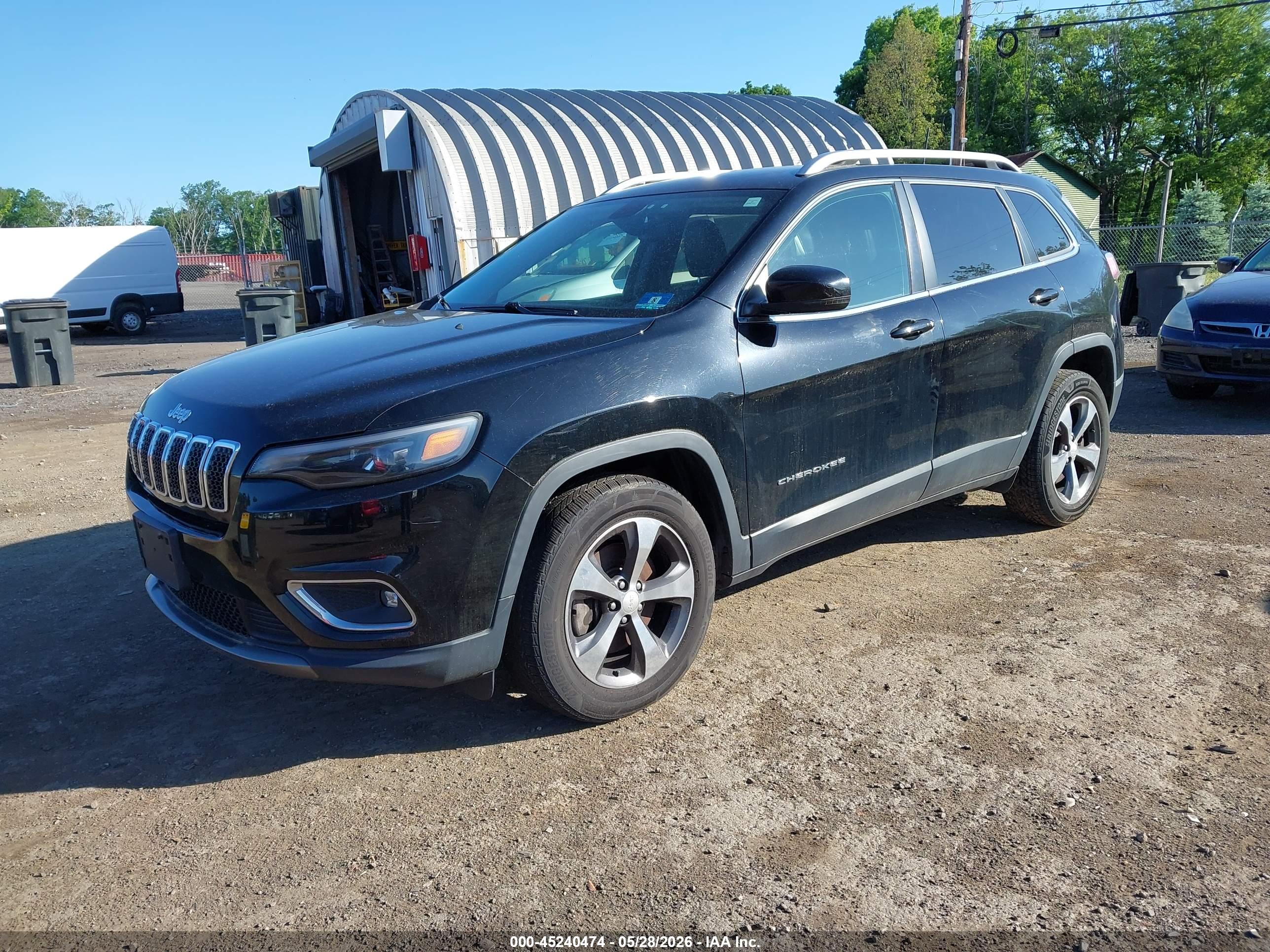 JEEP CHEROKEE image 2