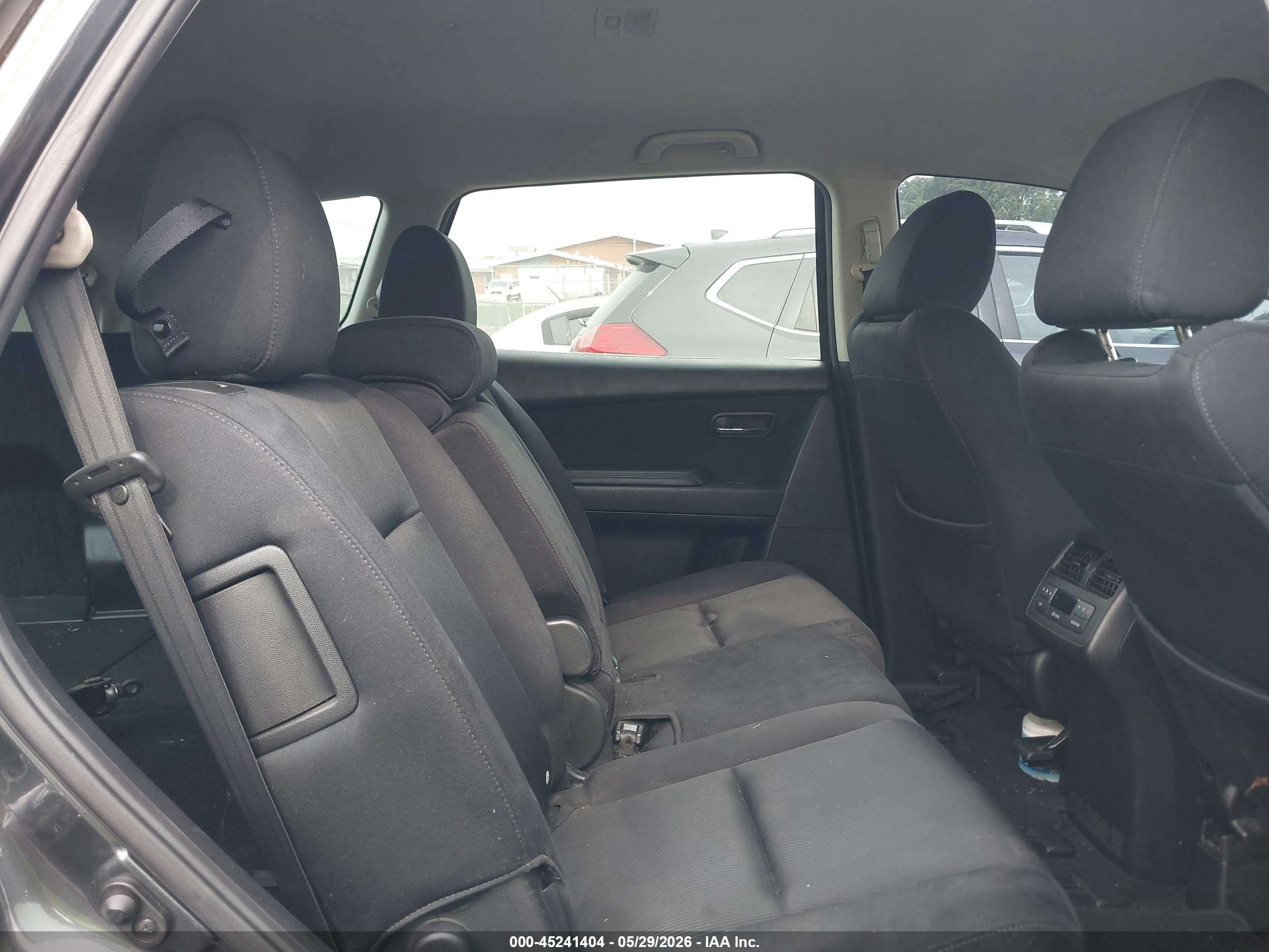 MAZDA CX-9 image 8