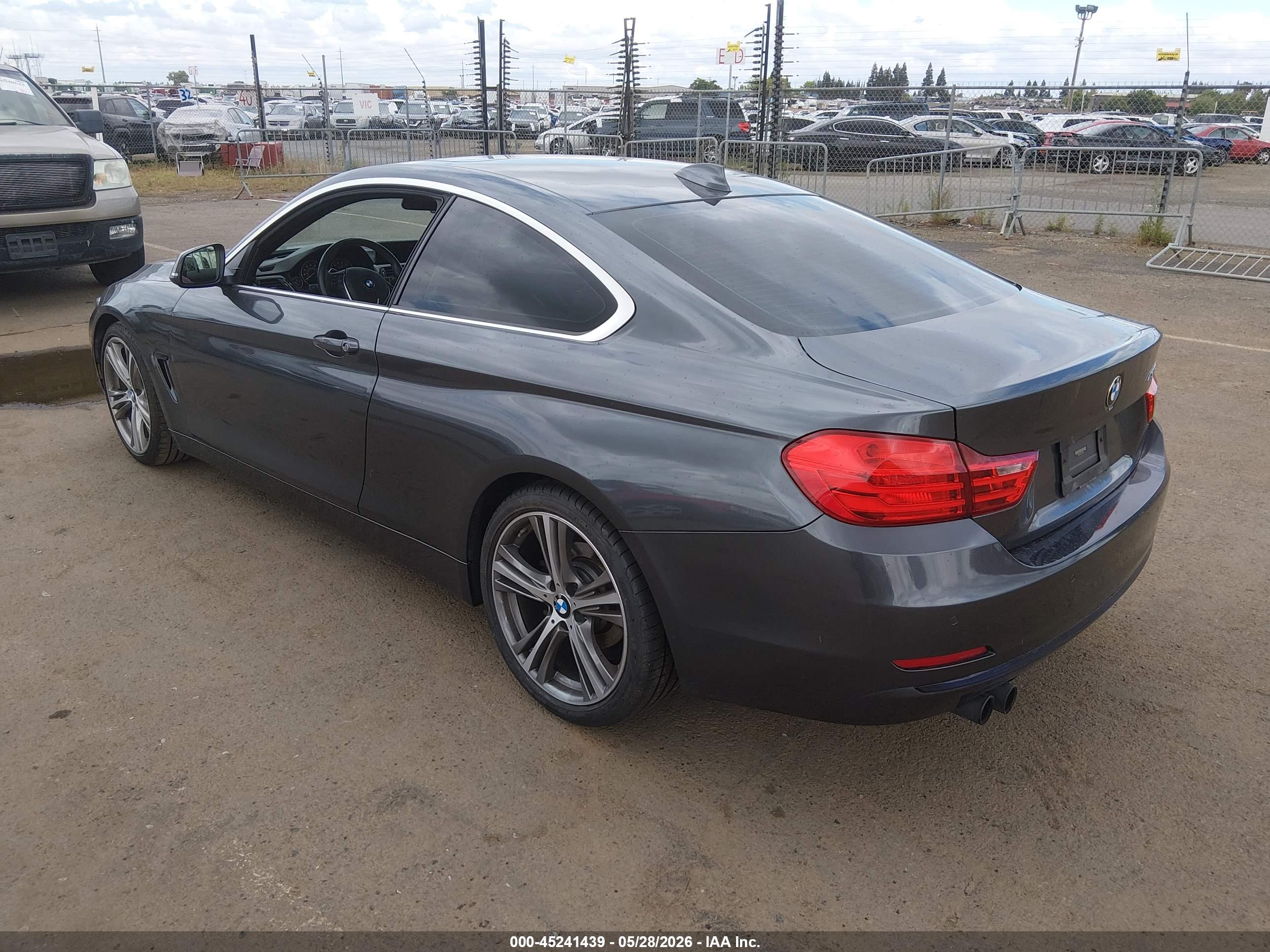 BMW 430I image 3