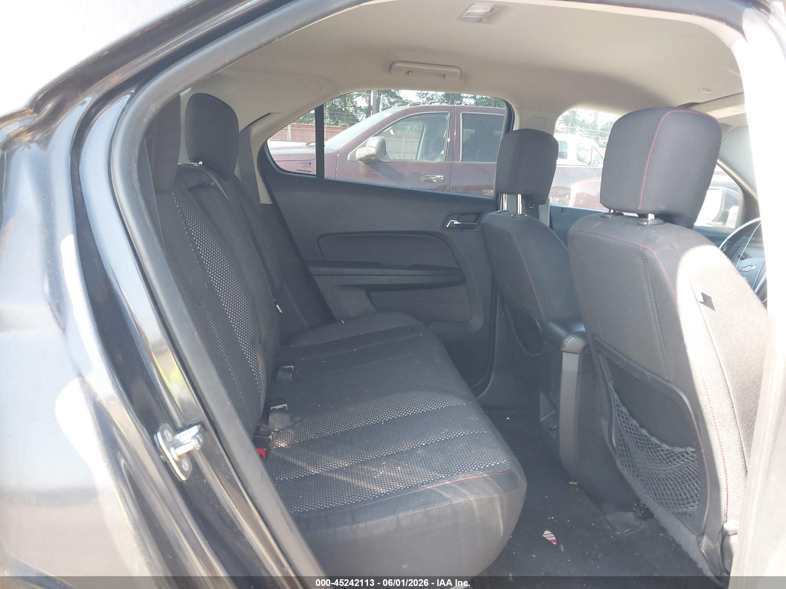 CHEVROLET EQUINOX image 8