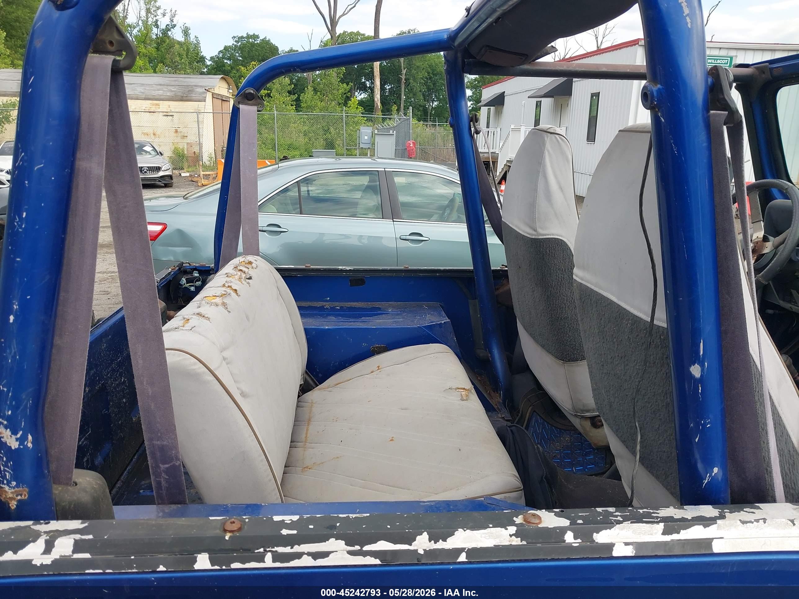 JEEP WRANGLER image 8
