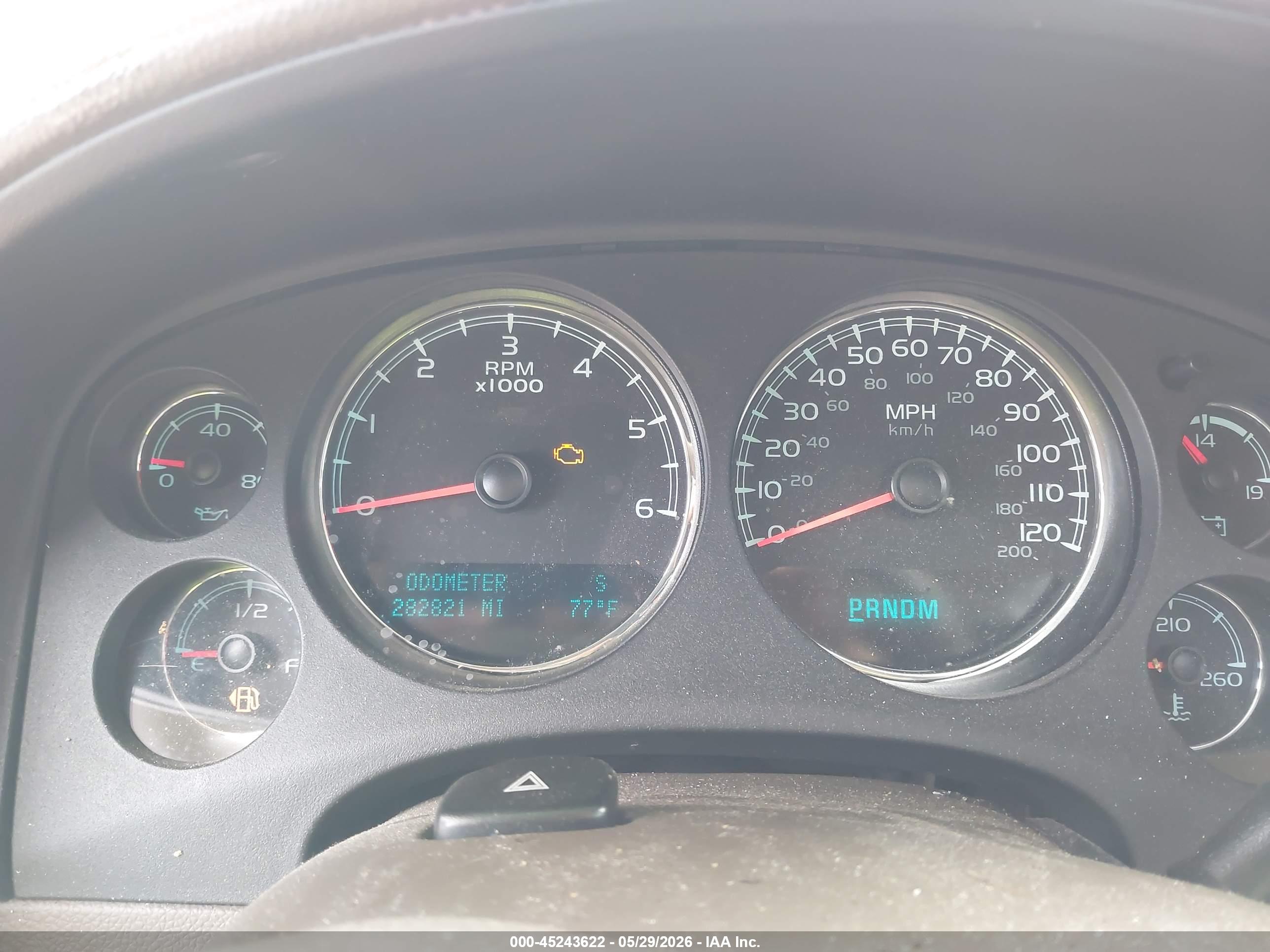 CHEVROLET TAHOE image 7