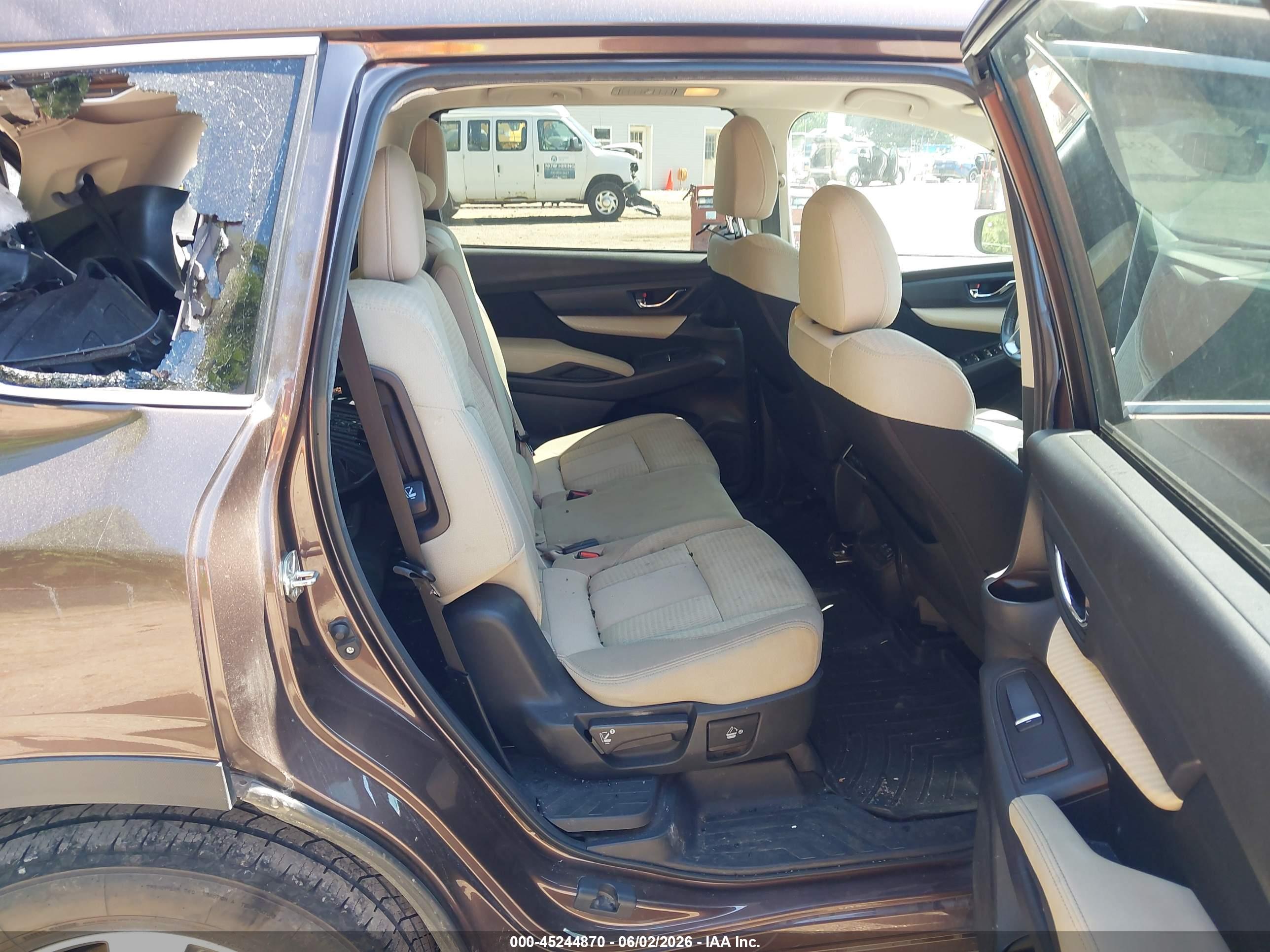 SUBARU ASCENT image 8