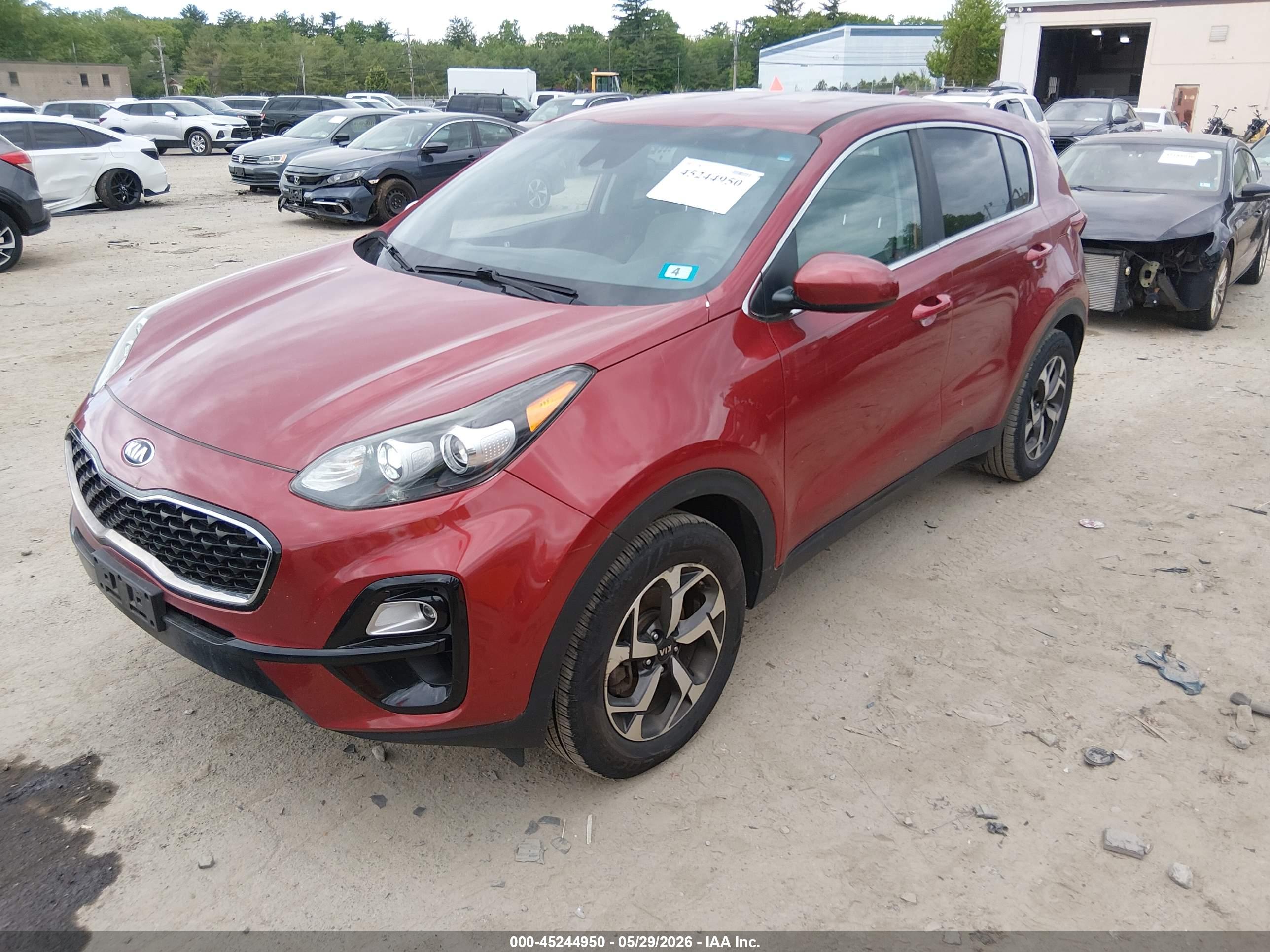 KIA SPORTAGE image 2