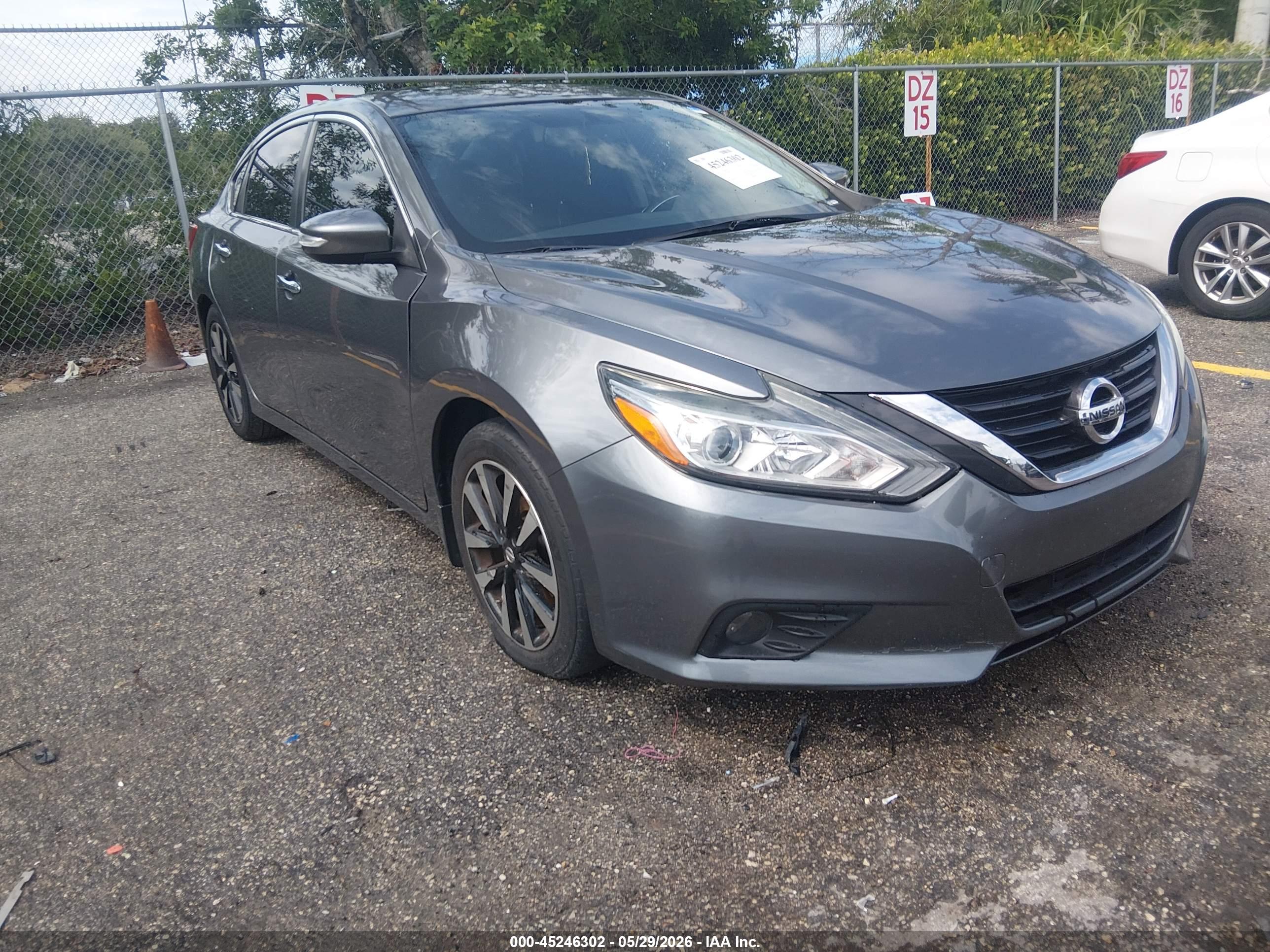 NISSAN ALTIMA image 6