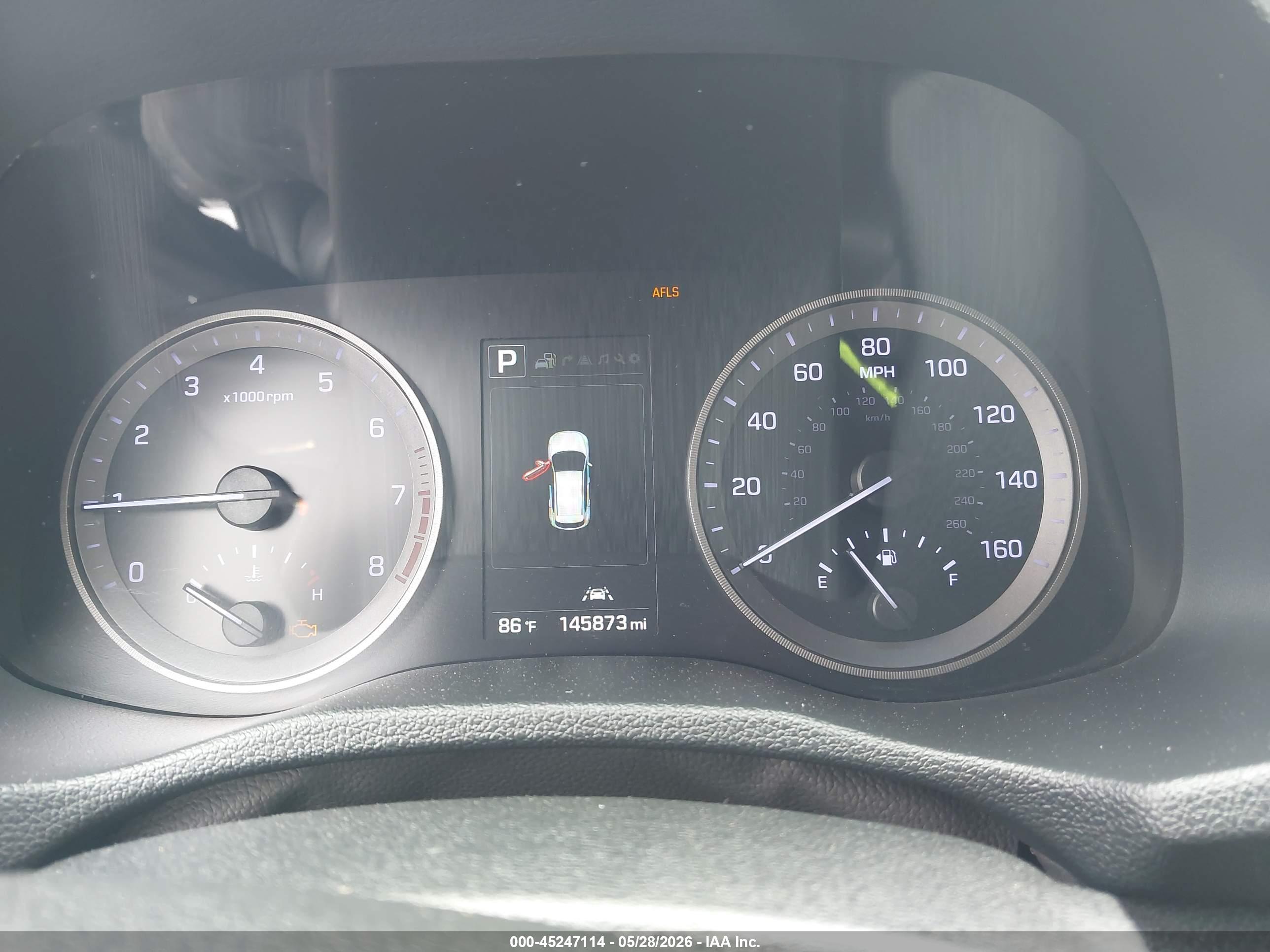 HYUNDAI TUCSON image 7