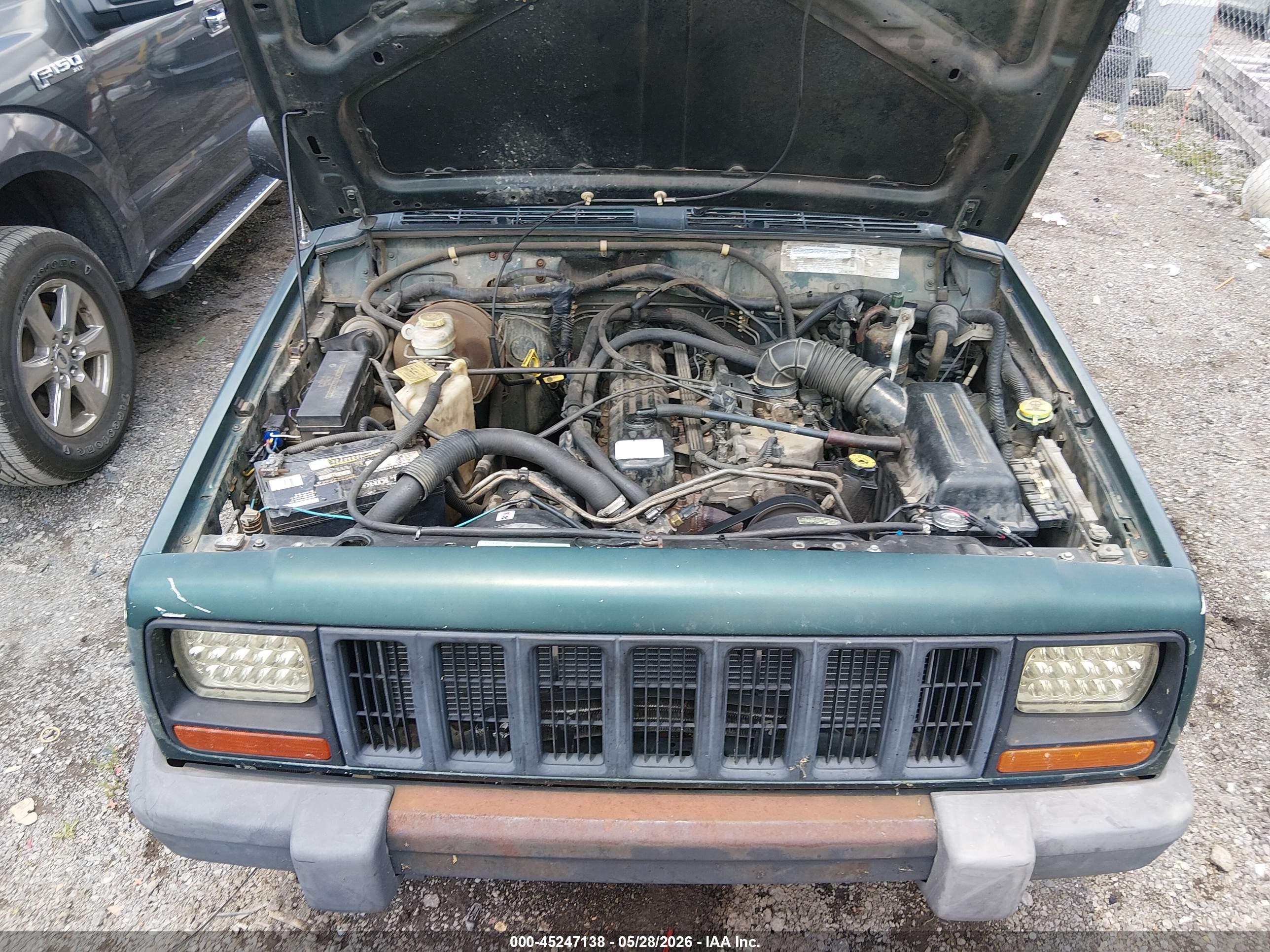 JEEP CHEROKEE image 10