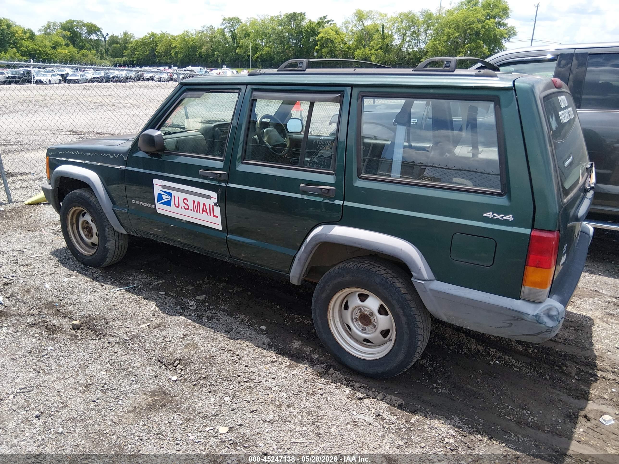 JEEP CHEROKEE image 6