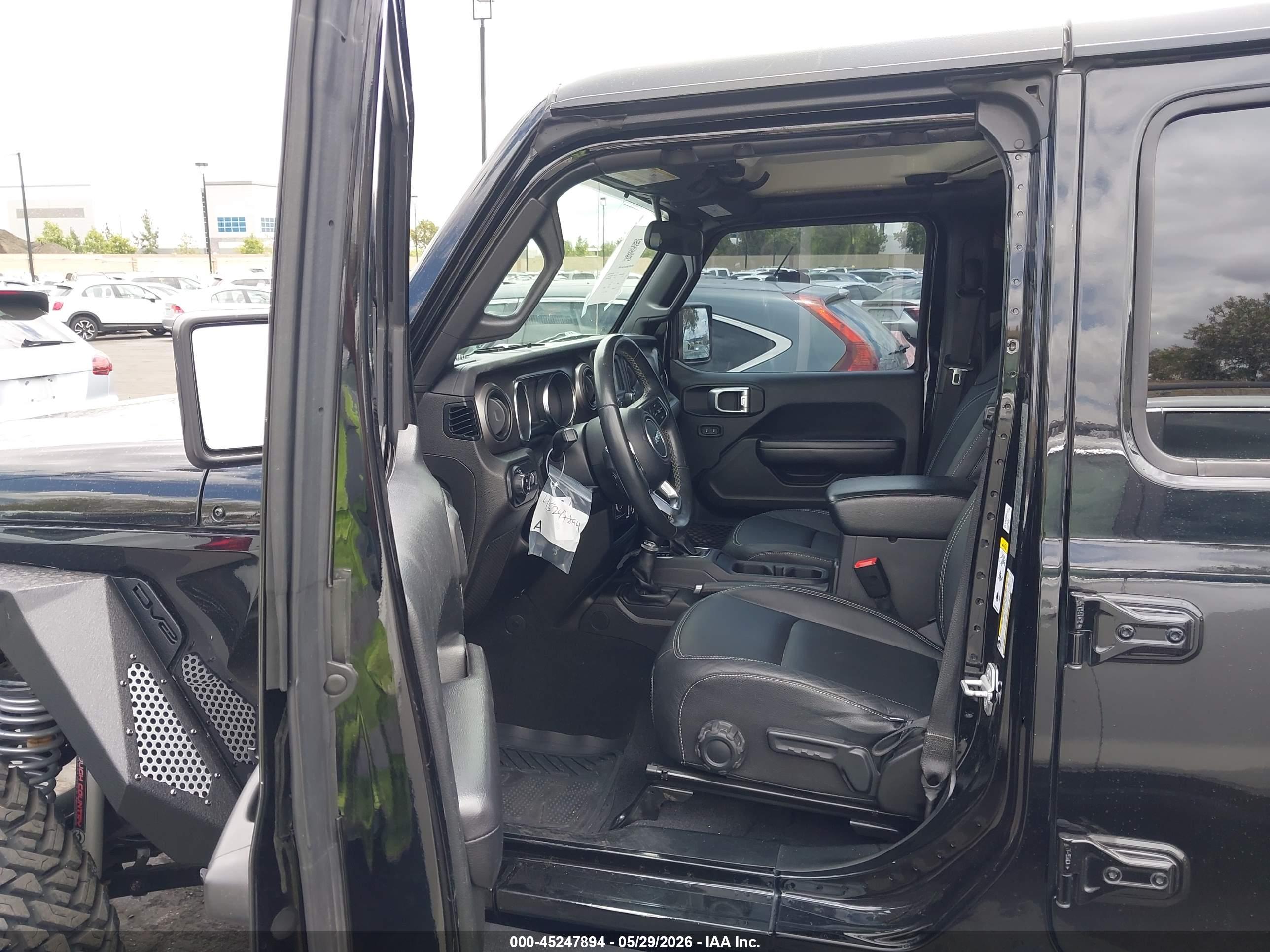 JEEP GLADIATOR image 5