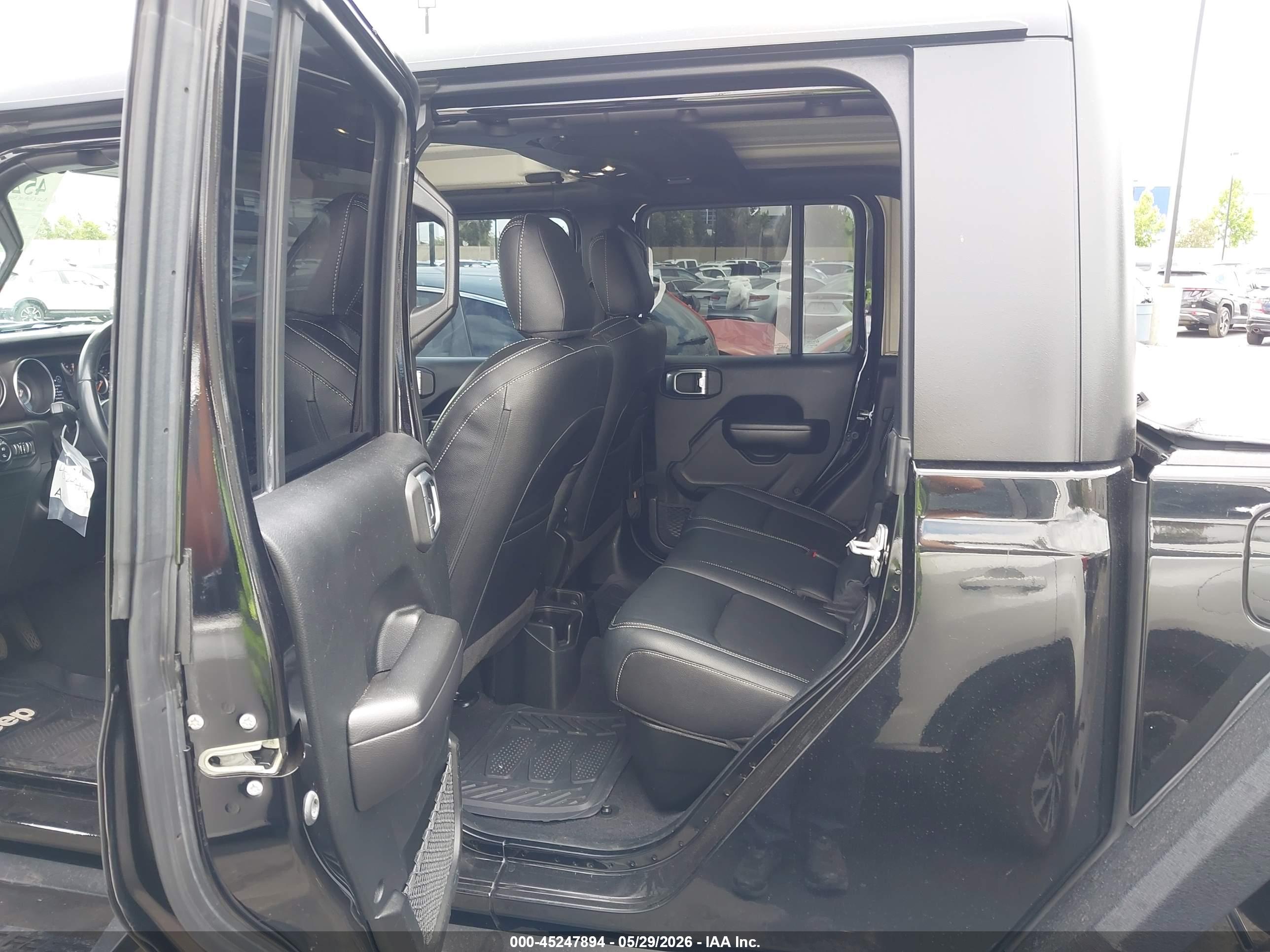 JEEP GLADIATOR image 8