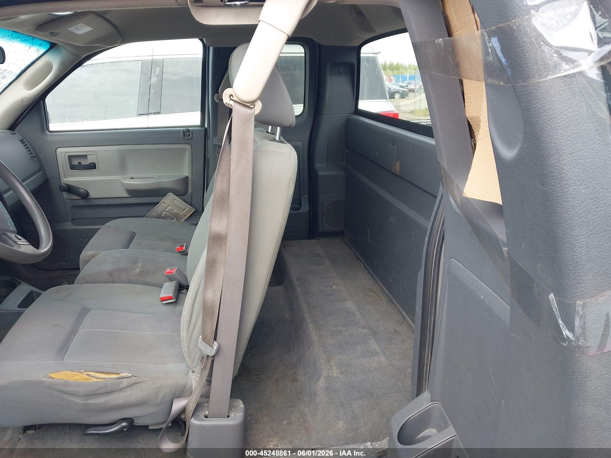 DODGE DAKOTA image 8