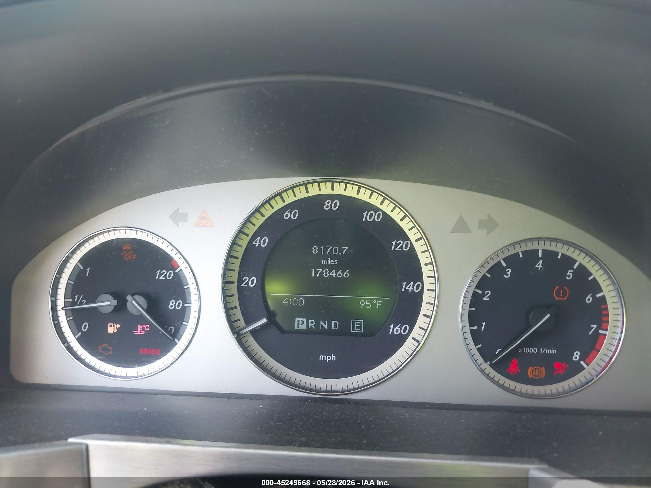 MERCEDES-BENZ GLK image 7