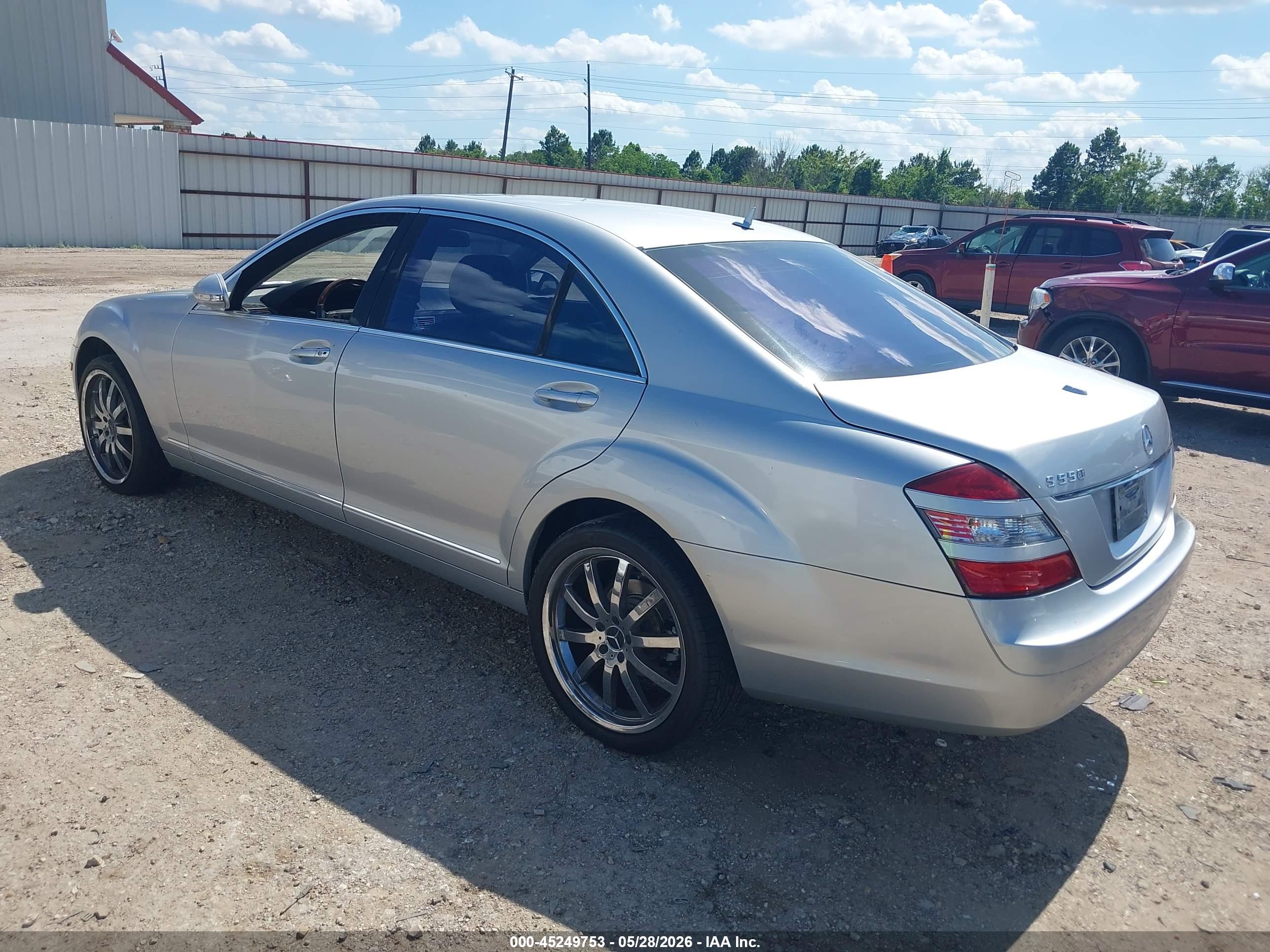 MERCEDES-BENZ S image 3