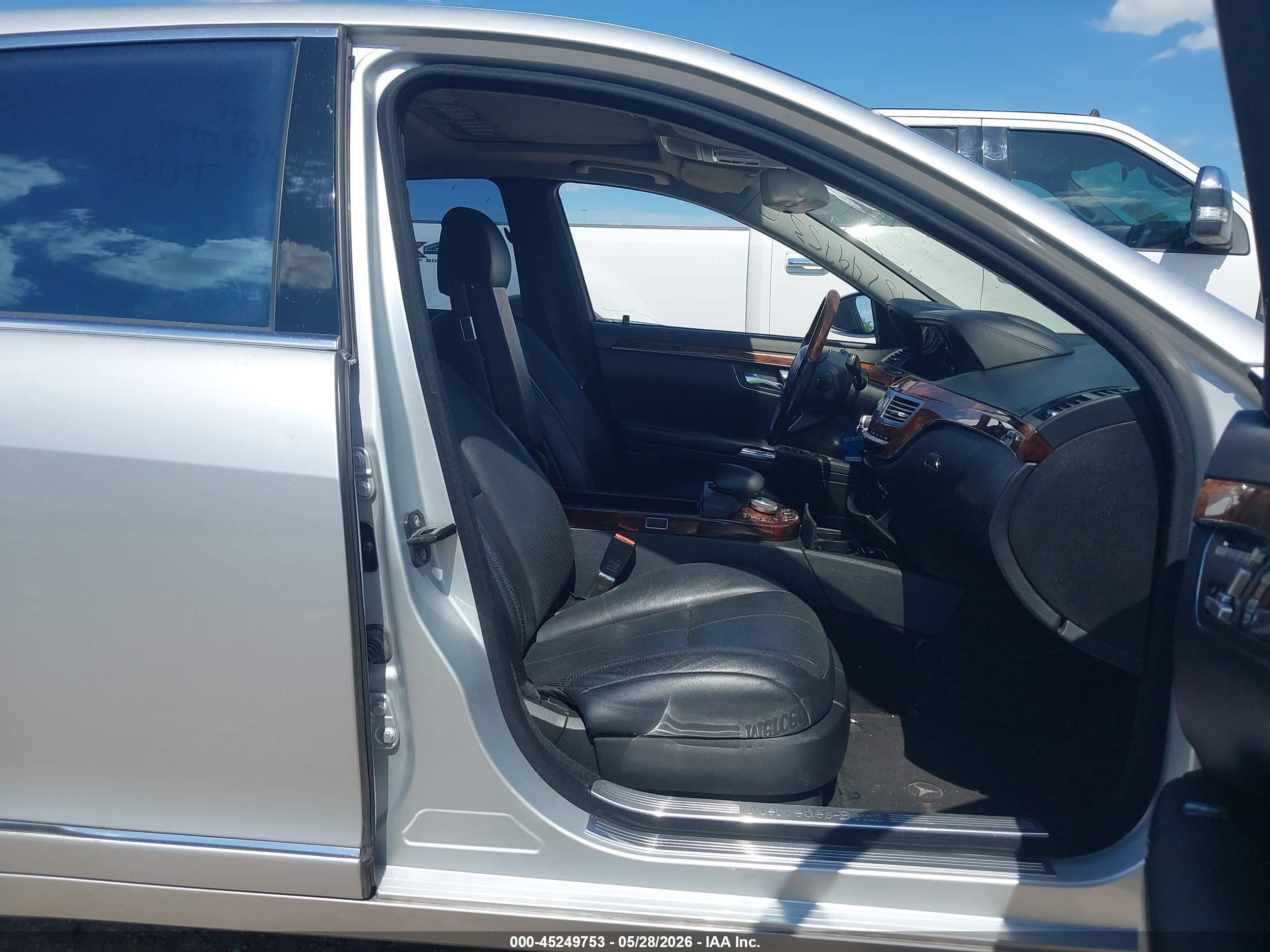 MERCEDES-BENZ S image 5