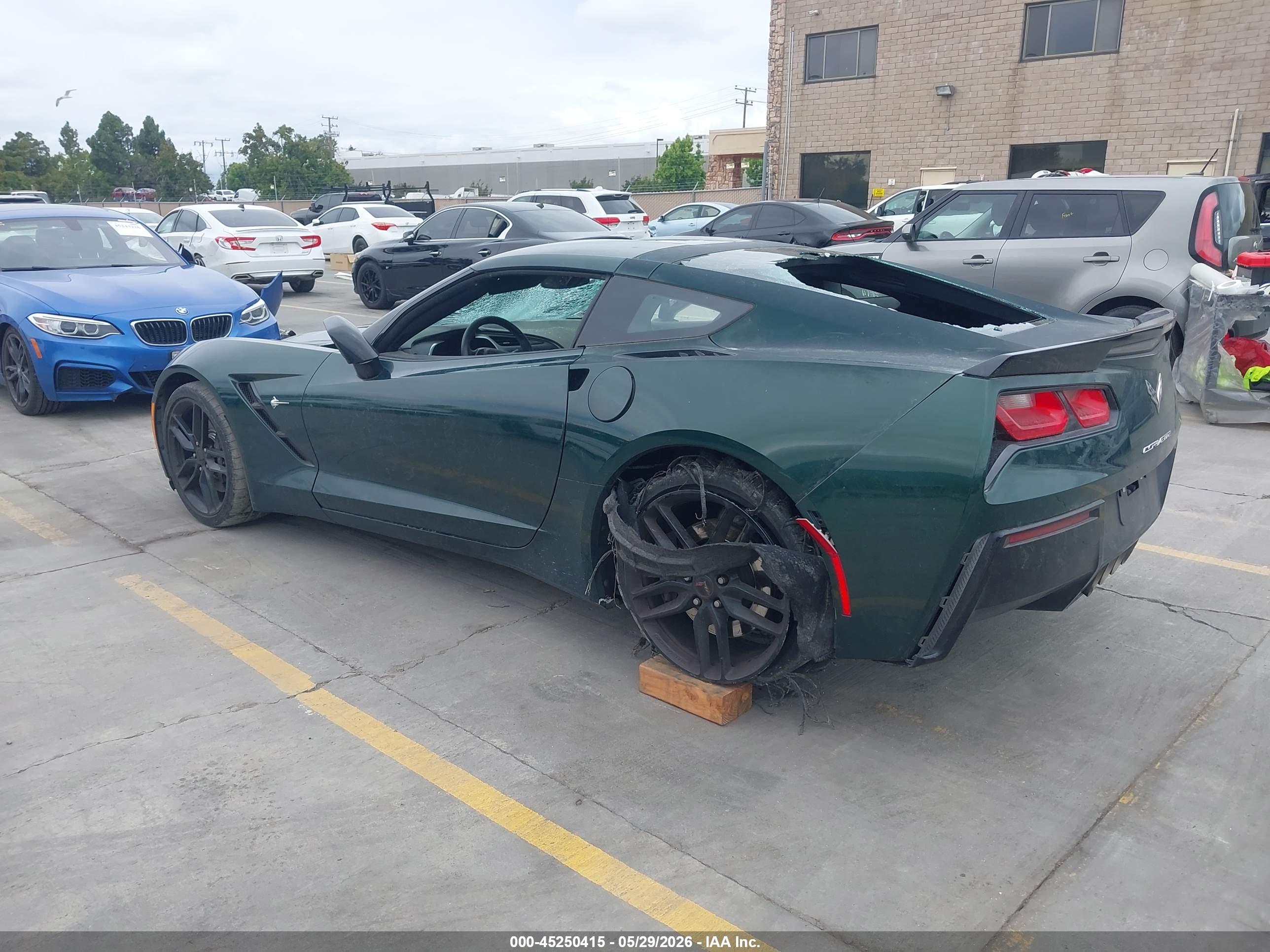 CHEVROLET CORVETTE image 3