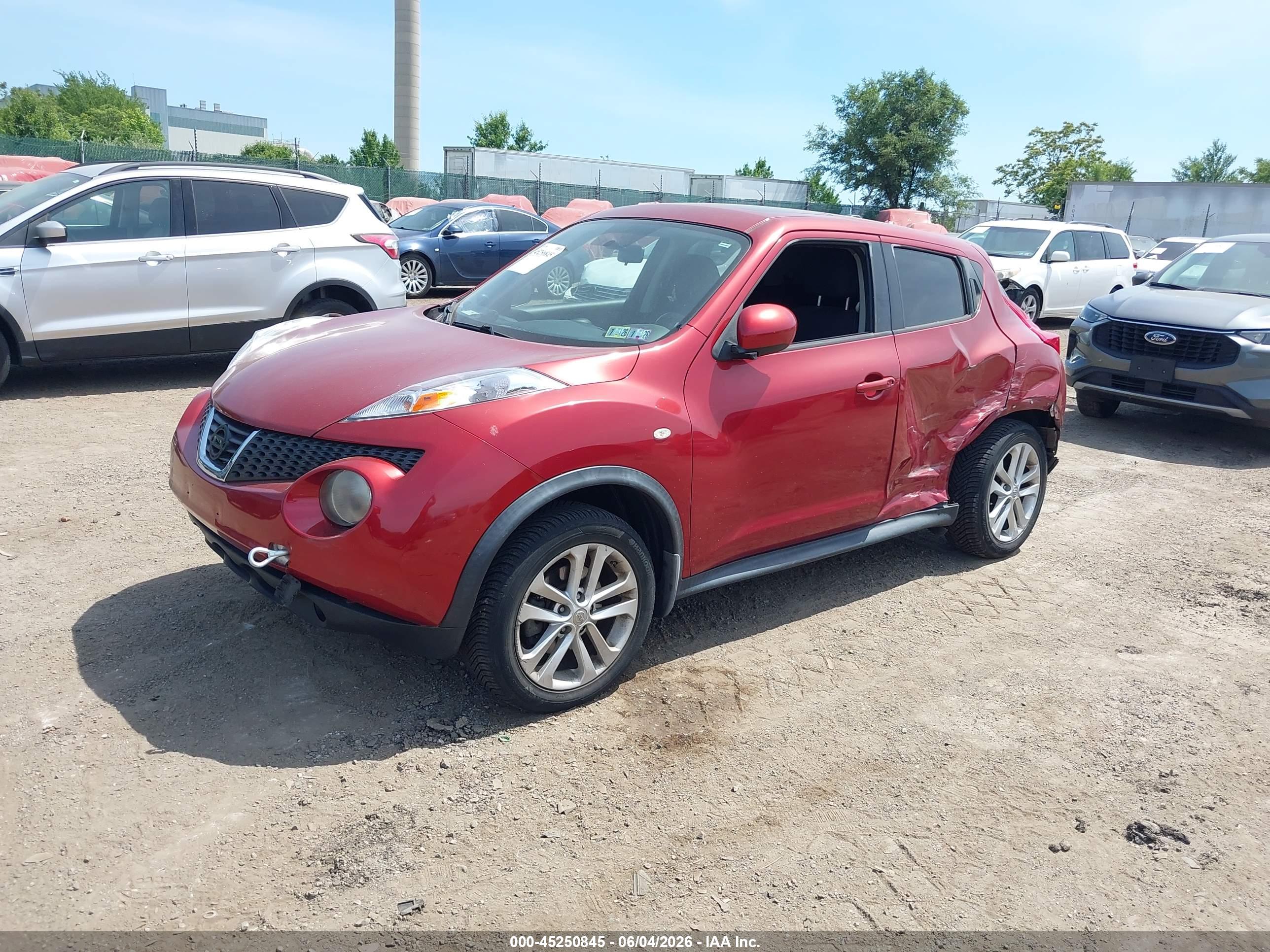 NISSAN JUKE image 2
