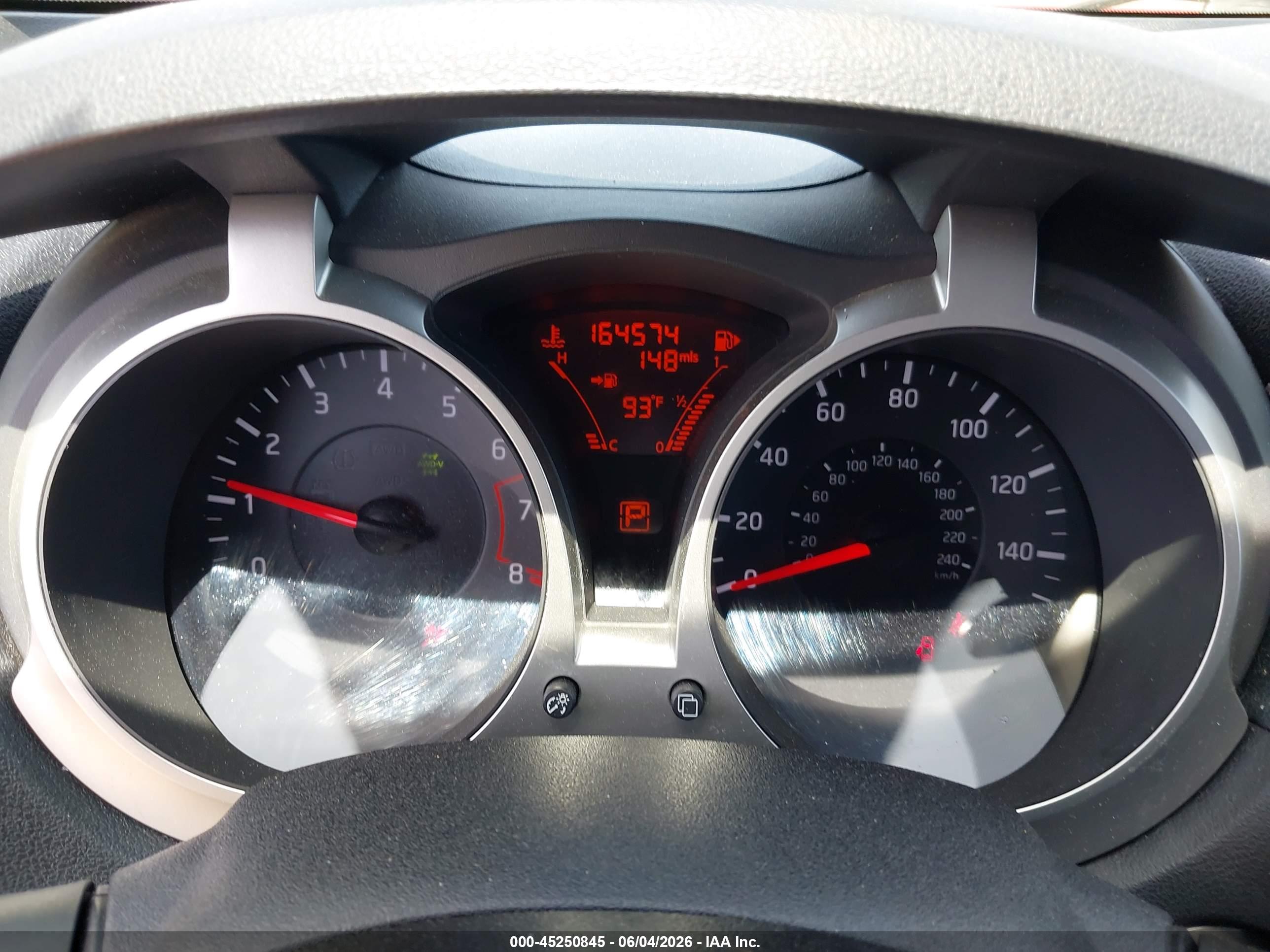 NISSAN JUKE image 7
