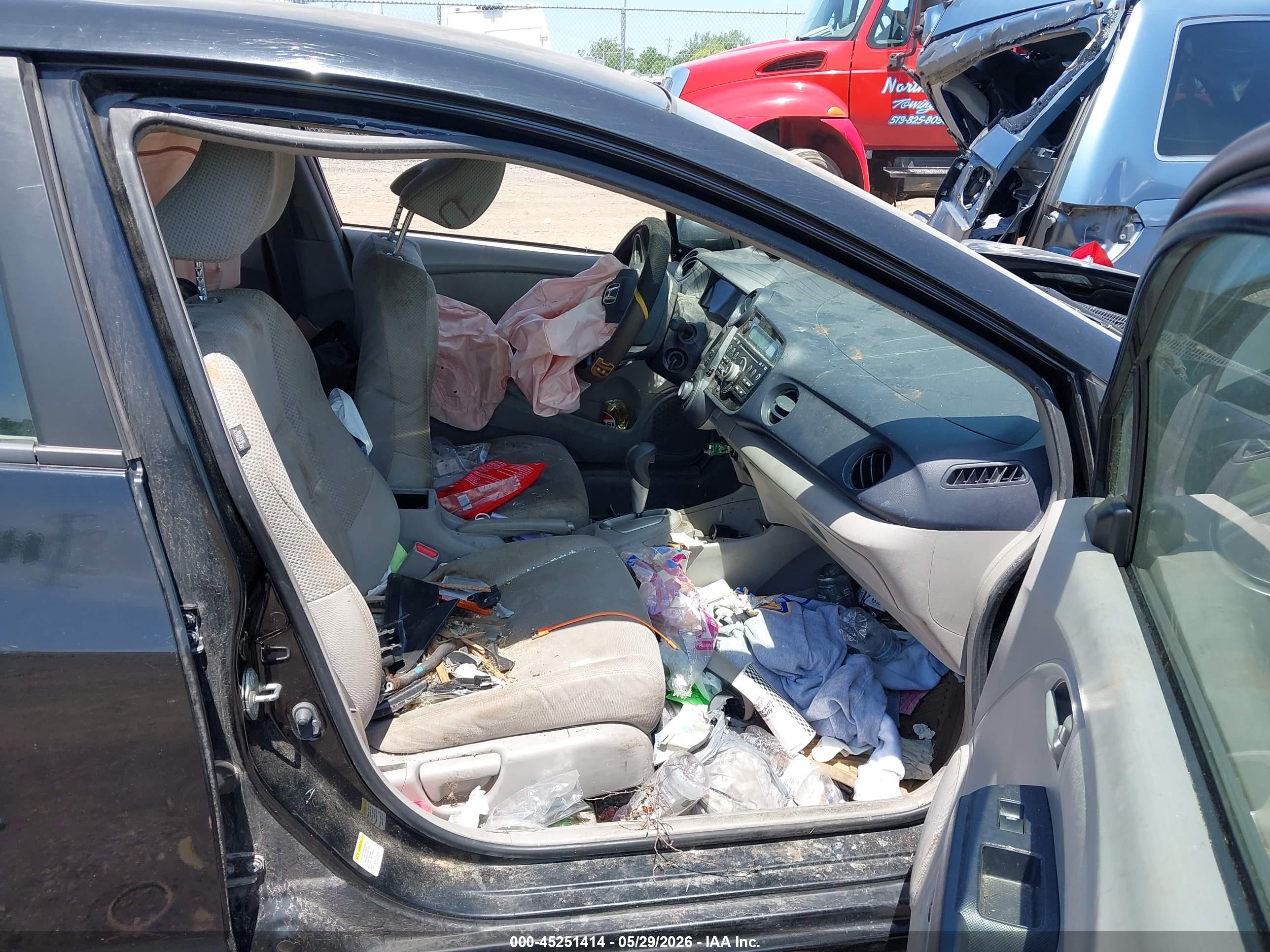 HONDA INSIGHT image 5