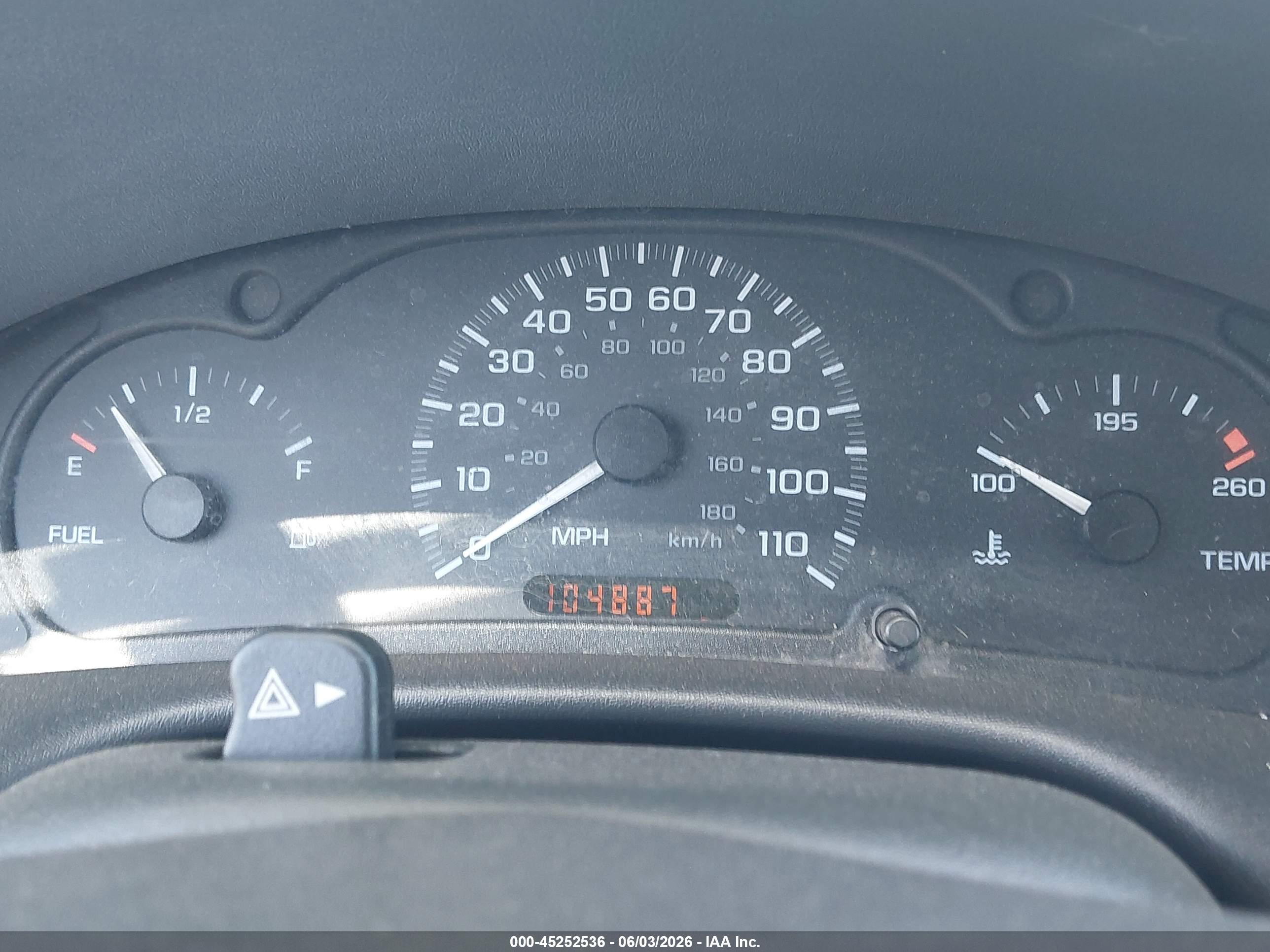CHEVROLET CAVALIER image 7
