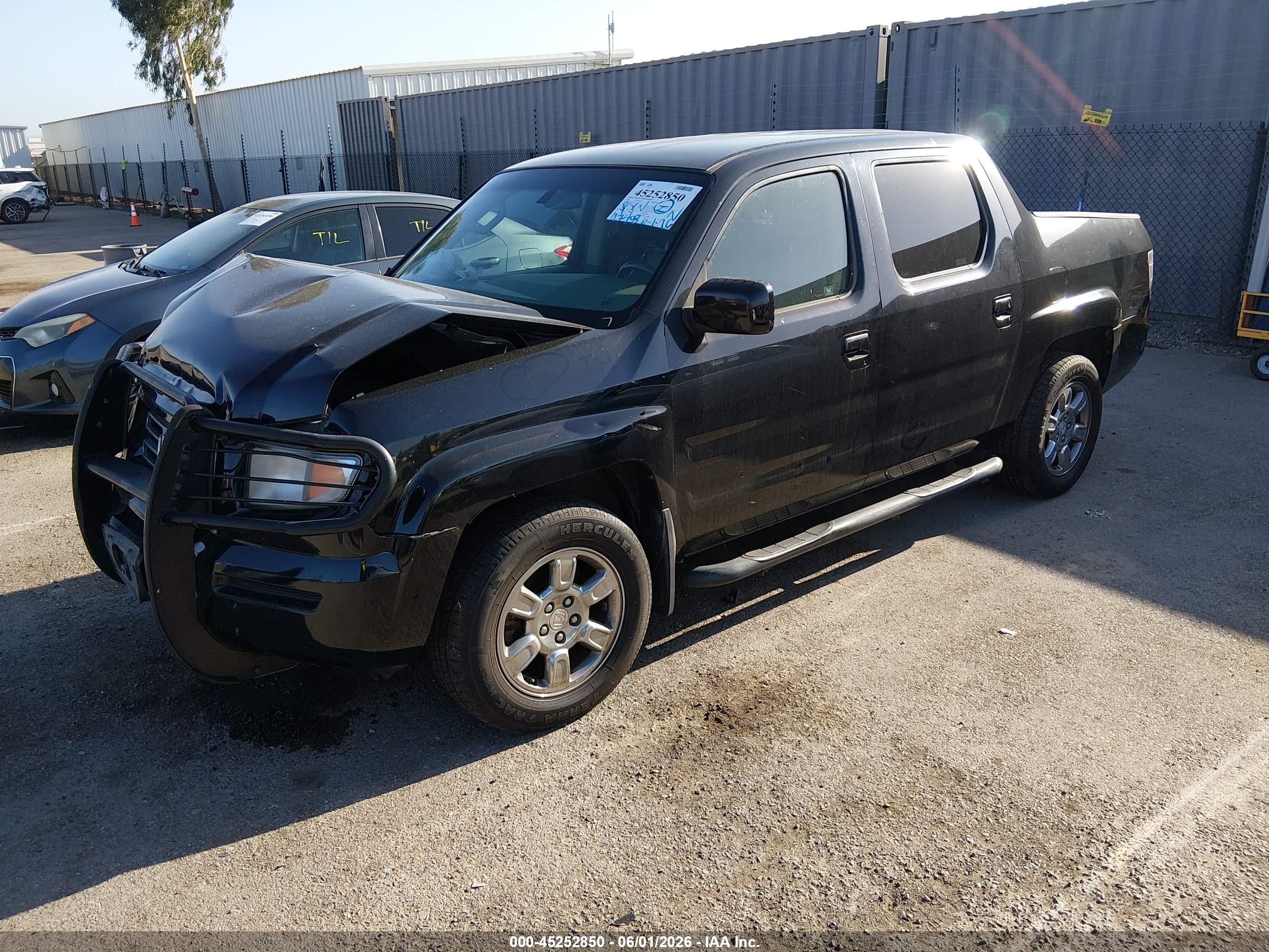 HONDA RIDGELINE image 2