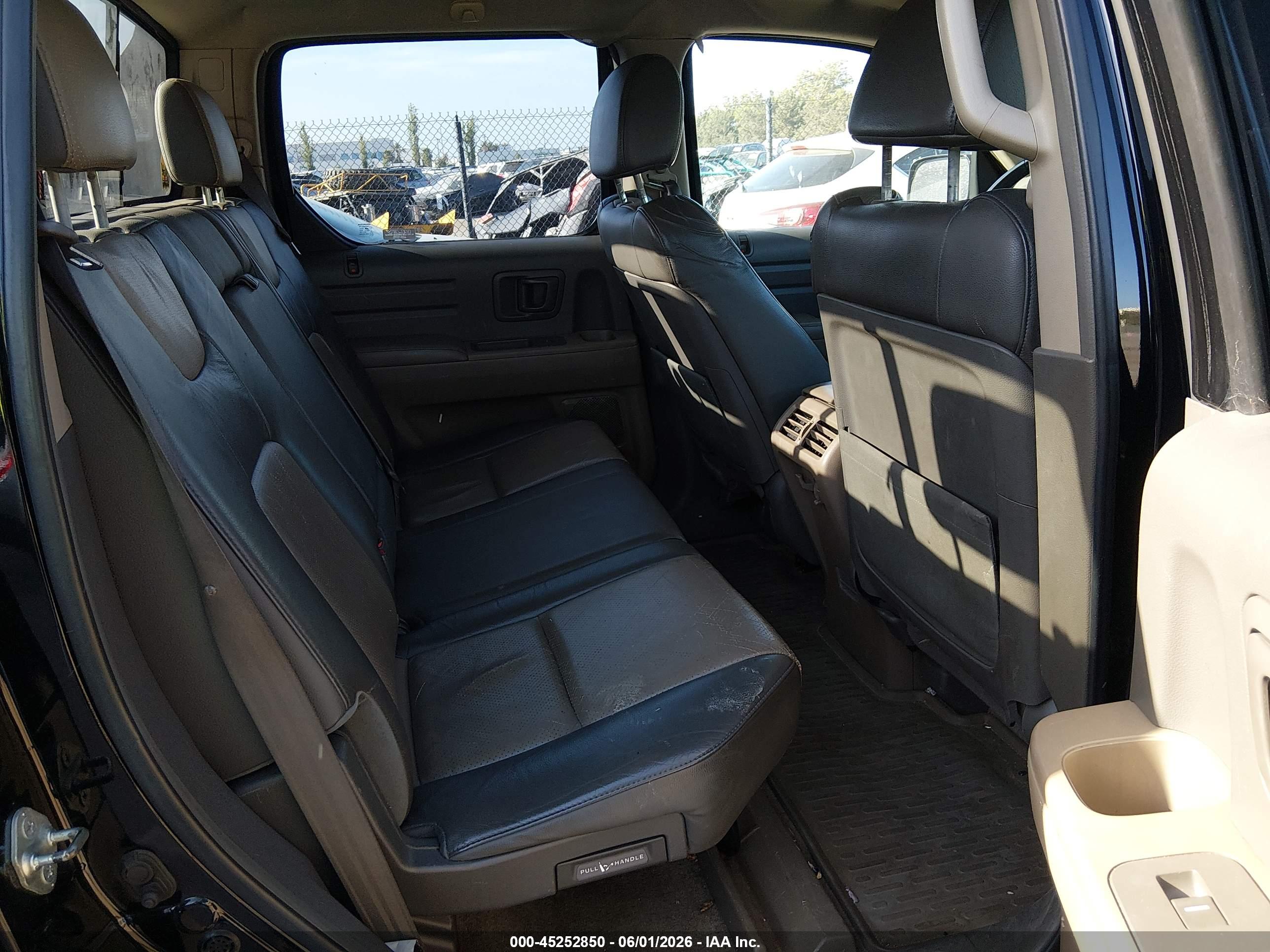 HONDA RIDGELINE image 8