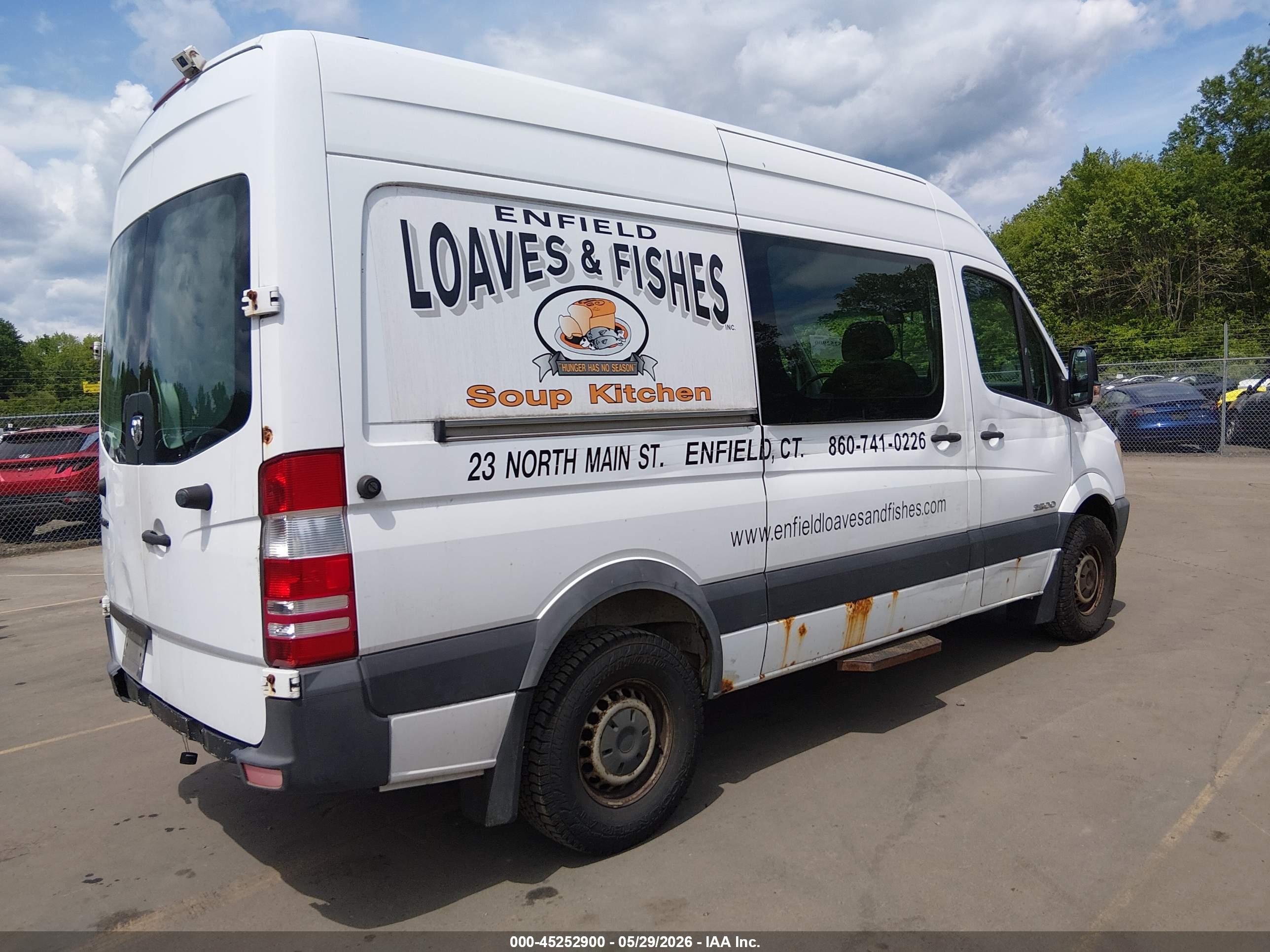 DODGE SPRINTER image 4