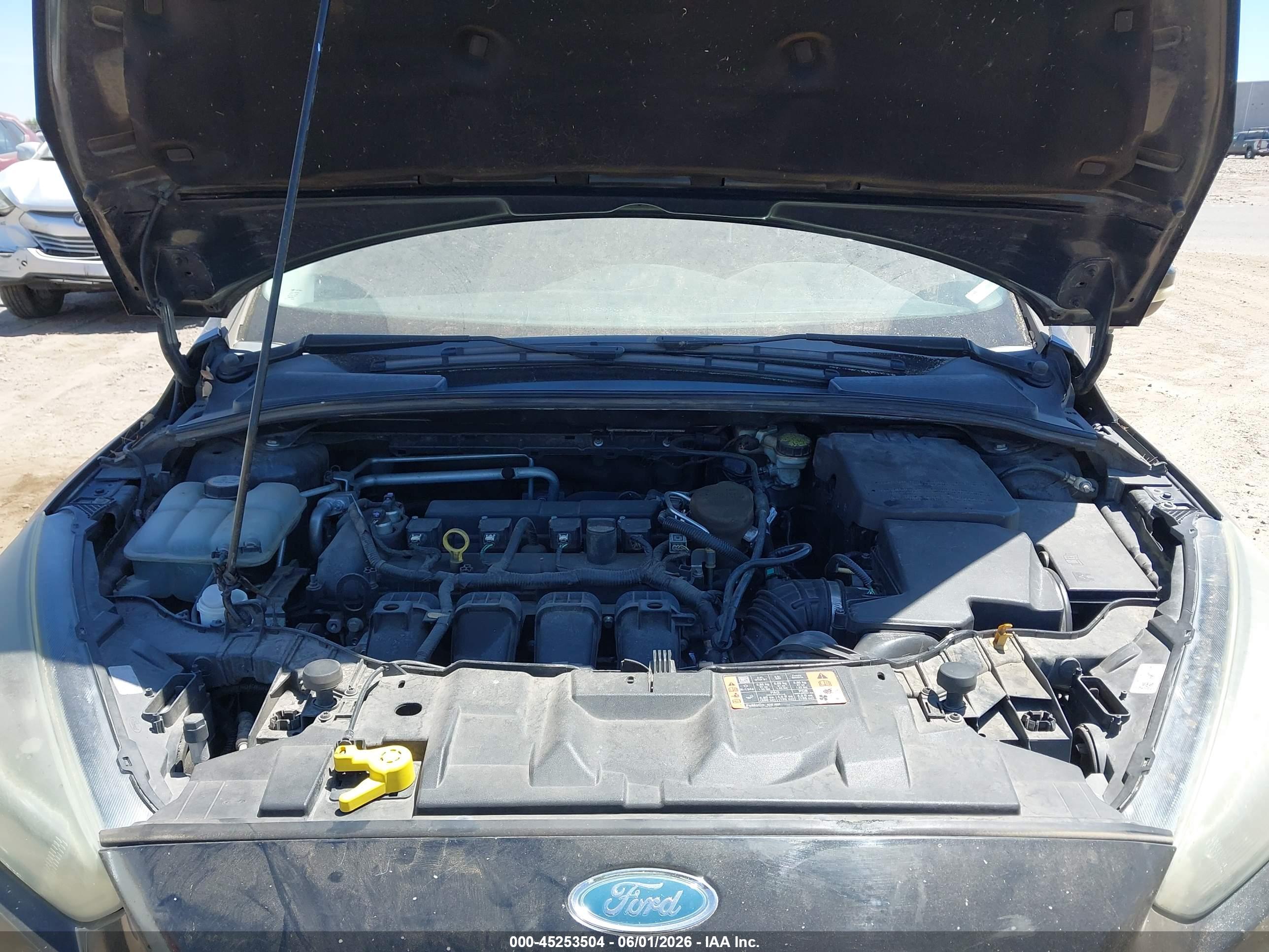 FORD FOCUS image 10