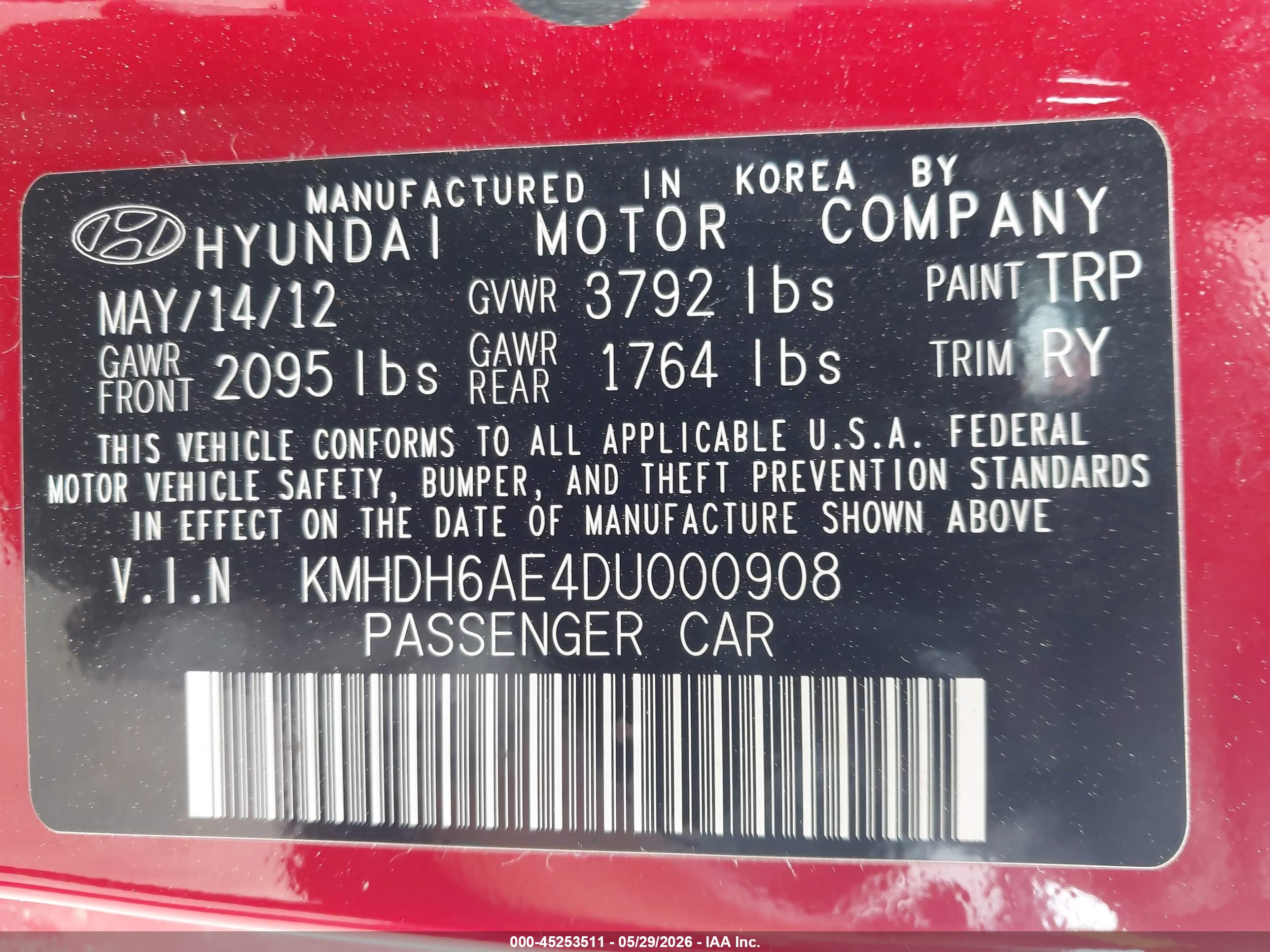 HYUNDAI ELANTRA image 9