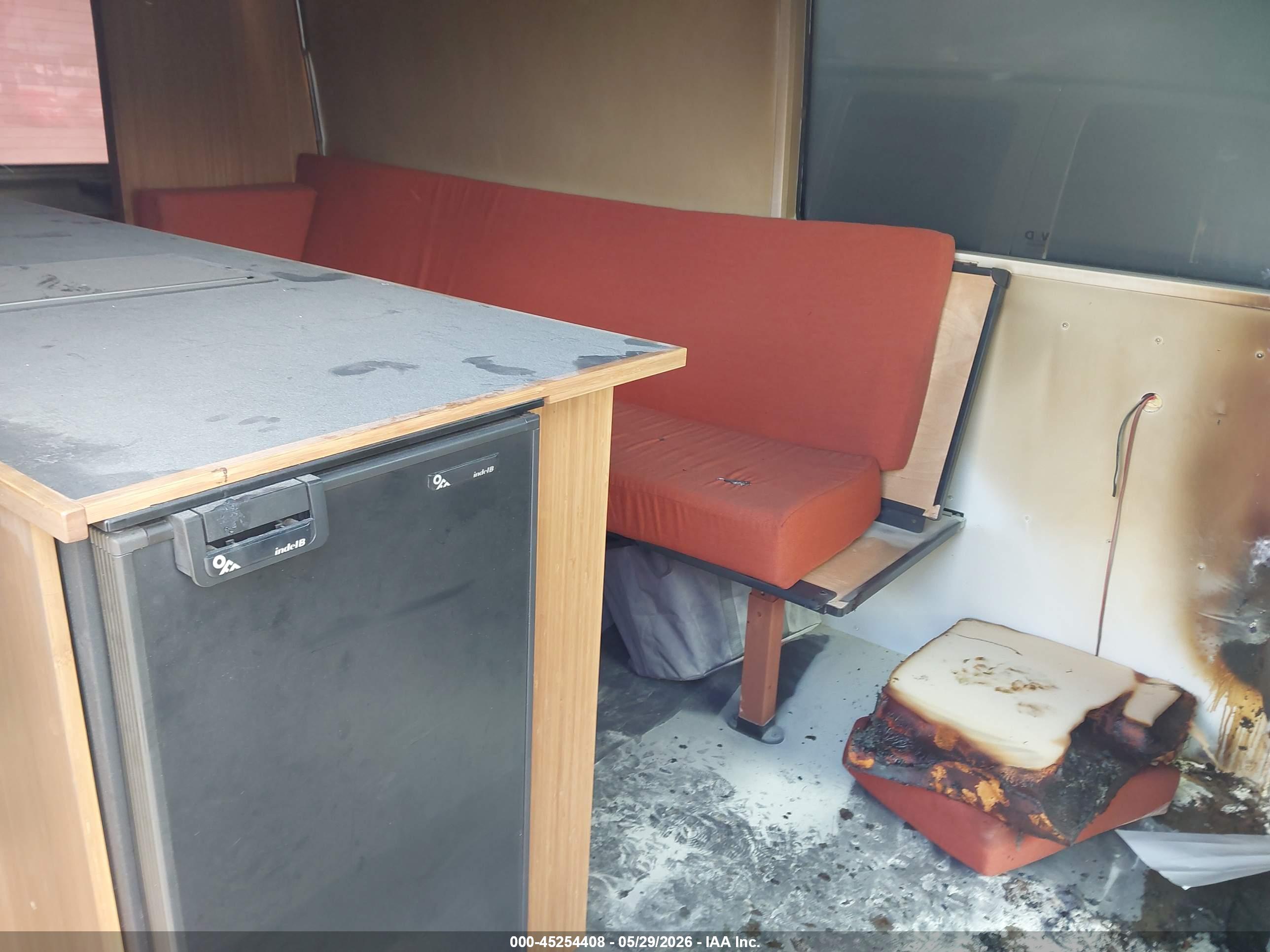 DODGE SPRINTER image 8