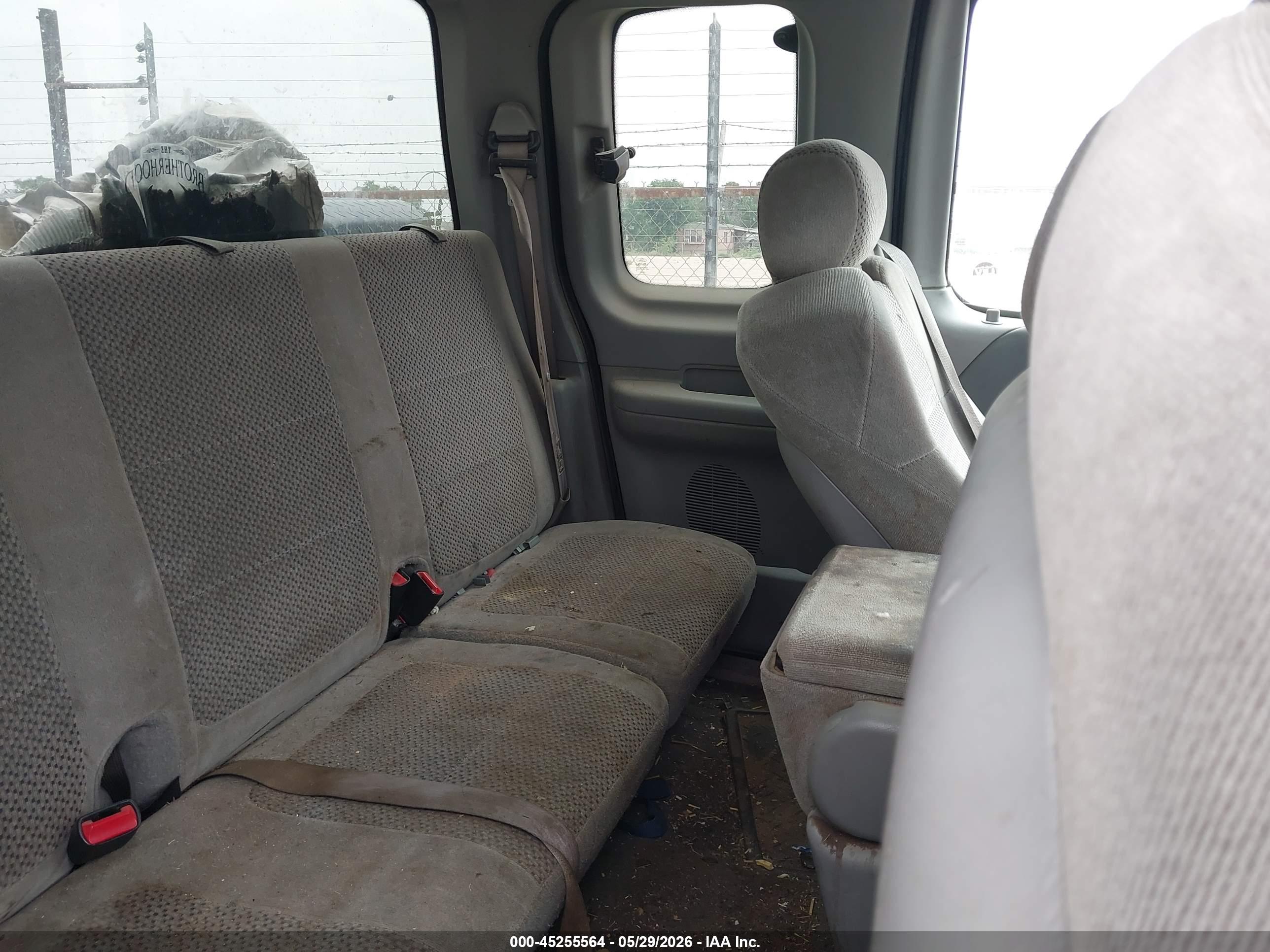 FORD F-150 image 8