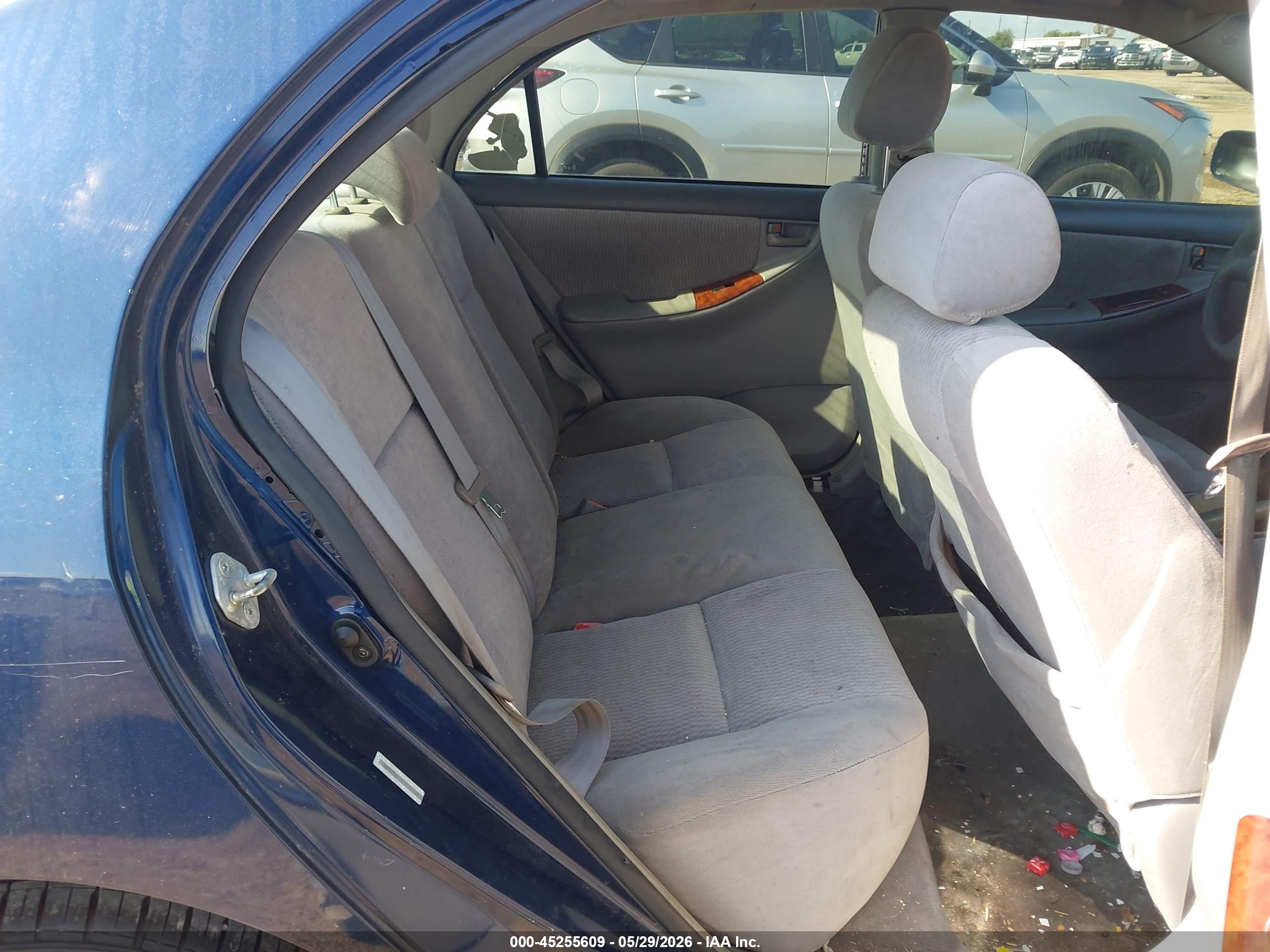 TOYOTA COROLLA image 8