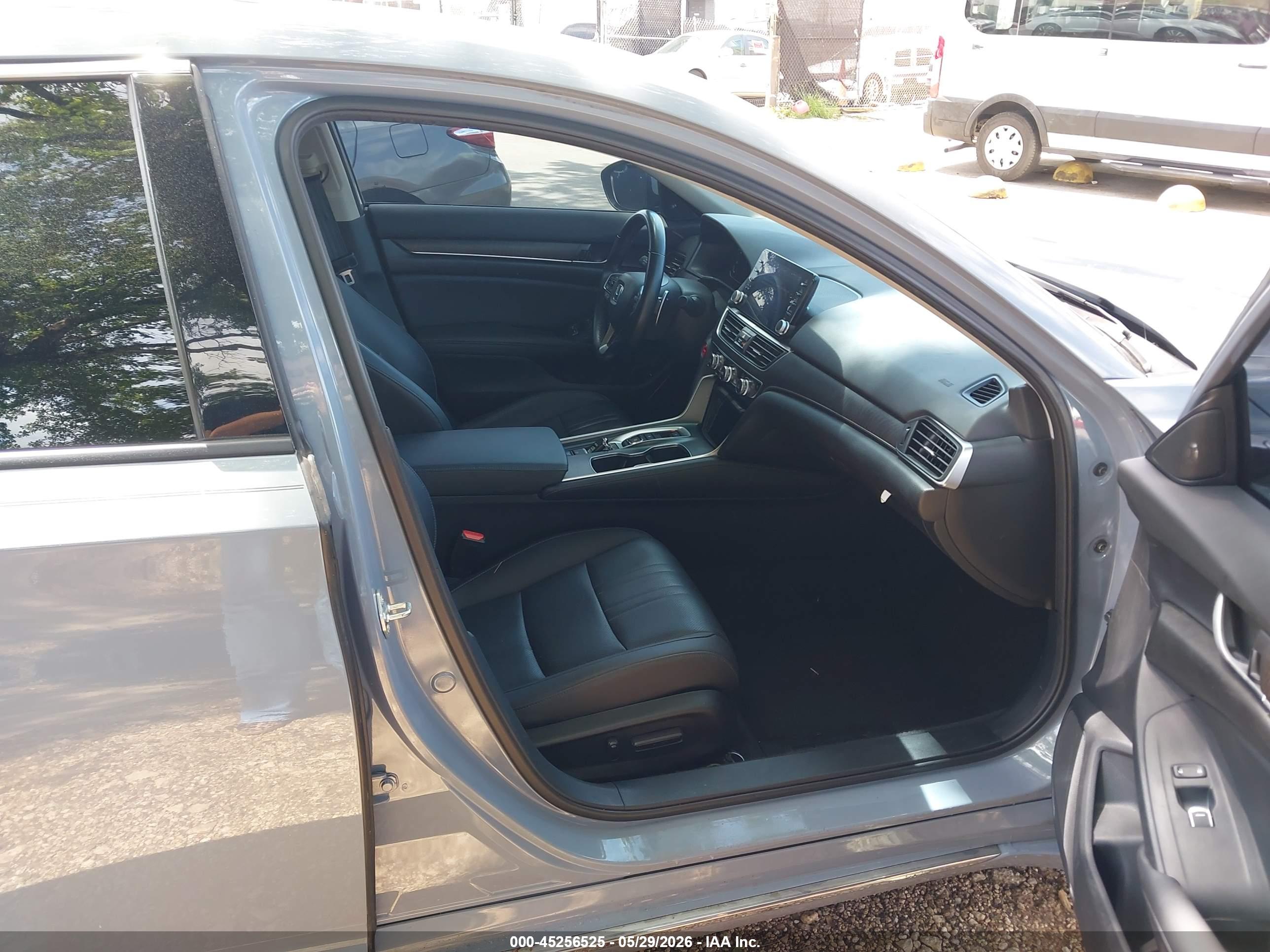 HONDA ACCORD image 5