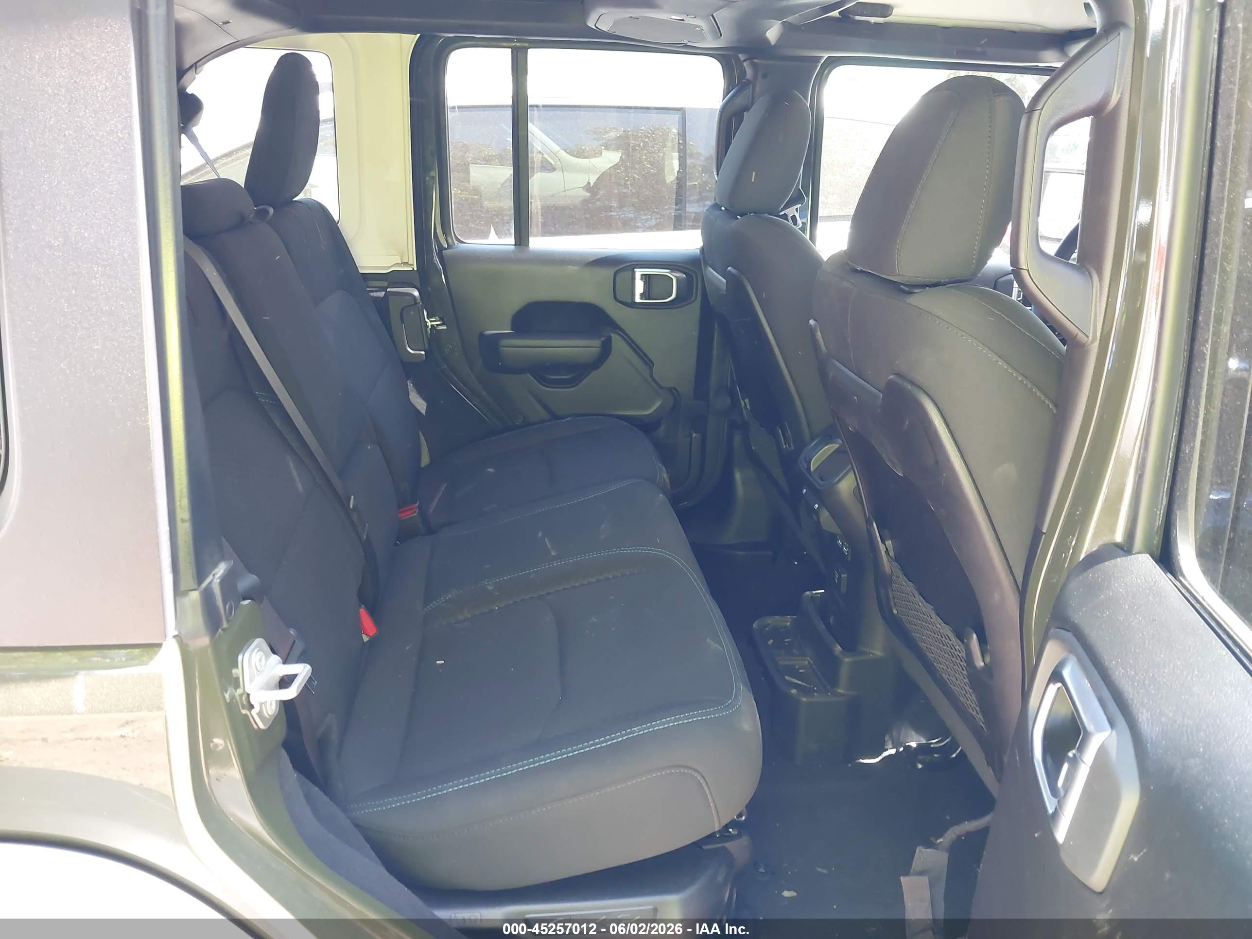 JEEP WRANGLER image 8