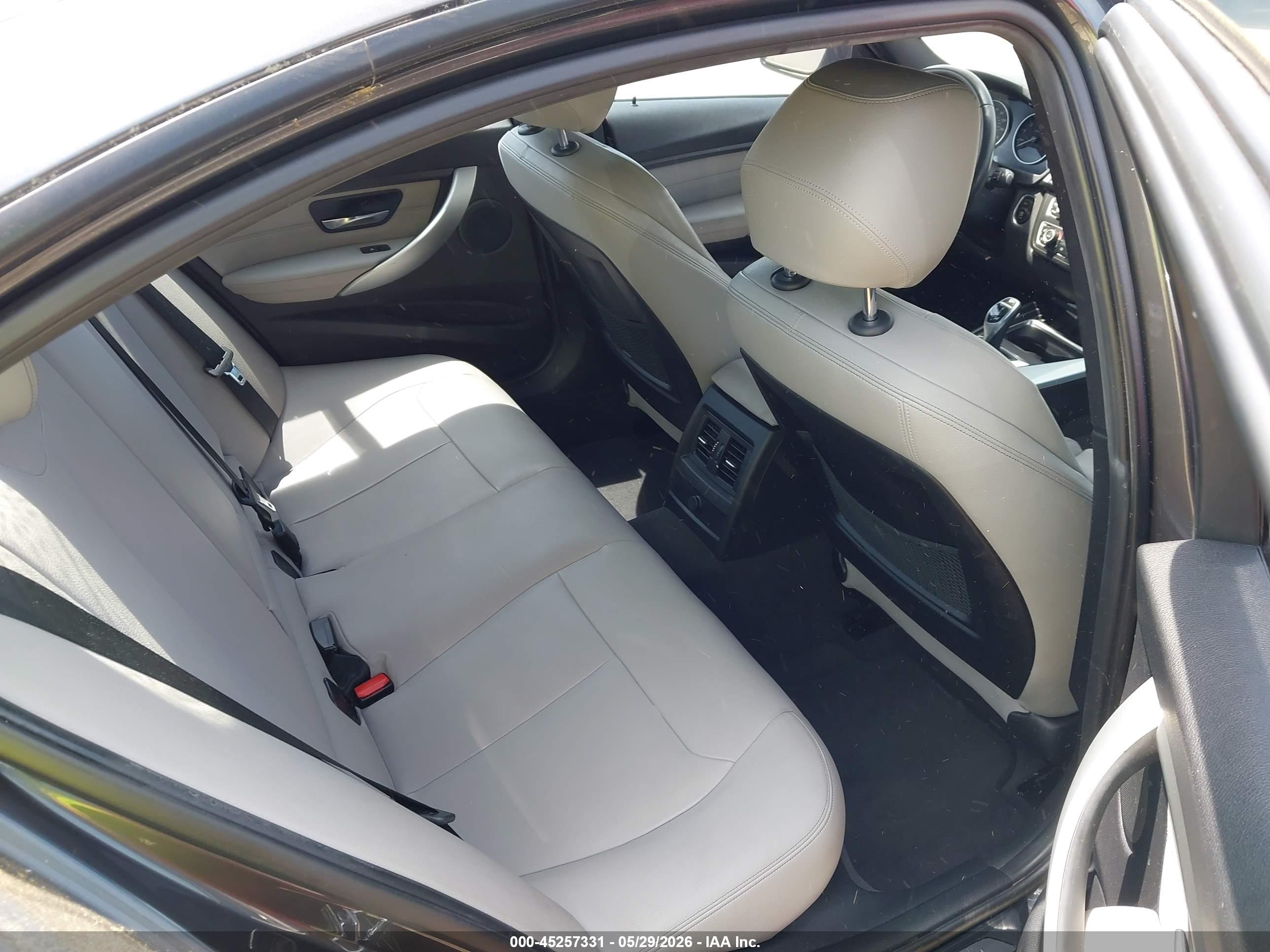 BMW 328I image 8