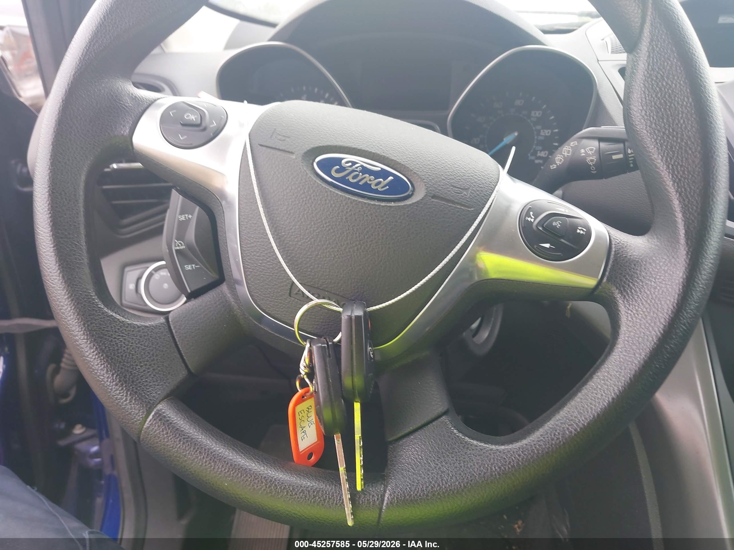 FORD ESCAPE image 11