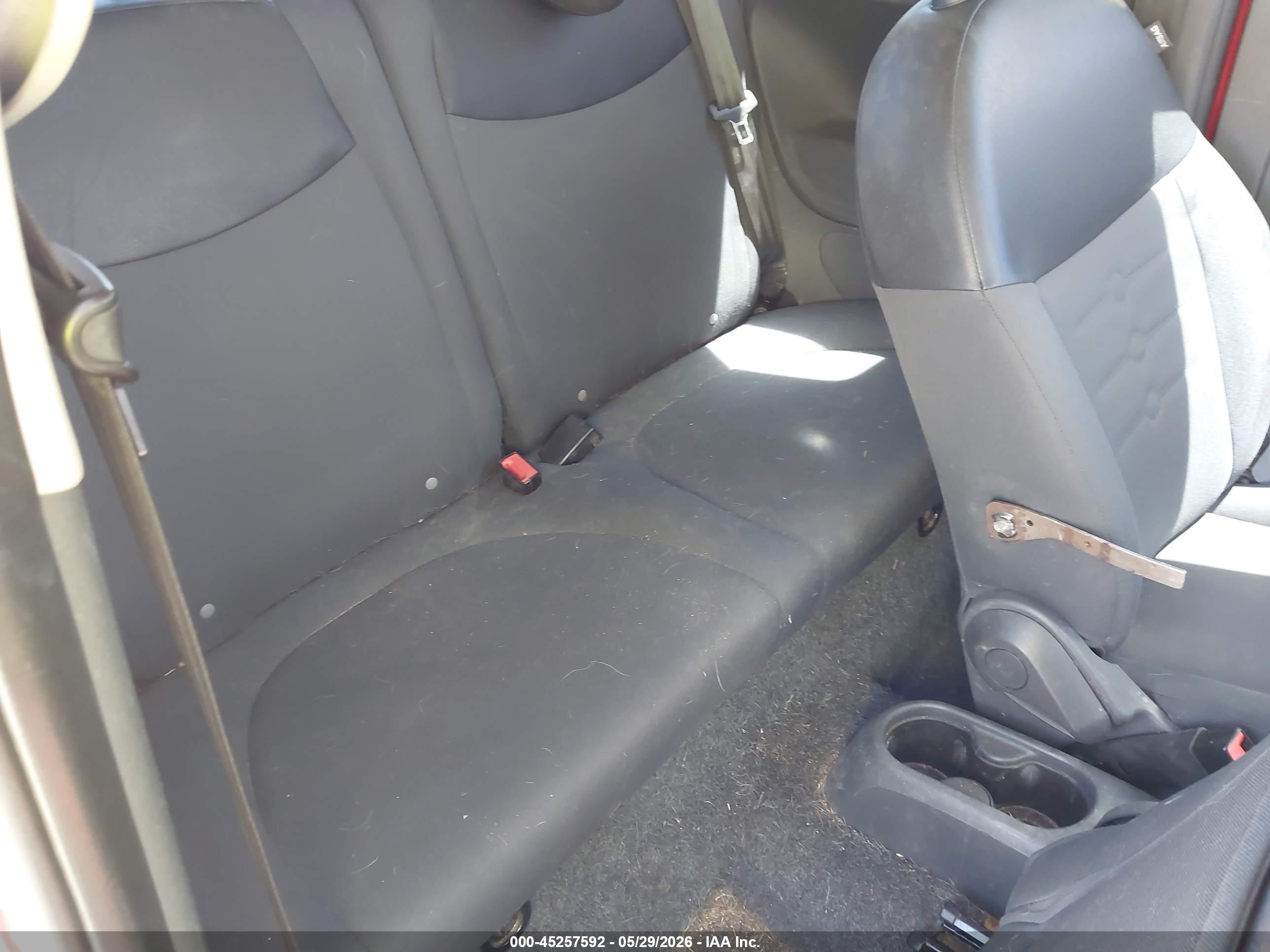FIAT 500 image 8