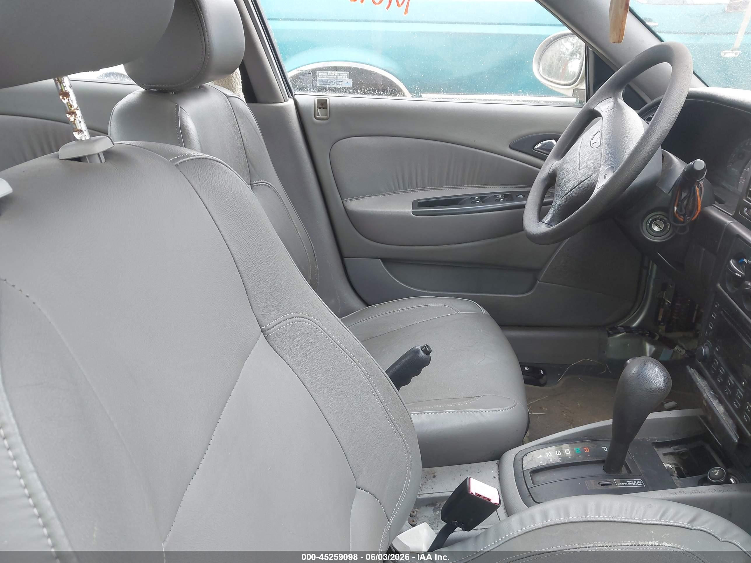 DAEWOO NUBIRA image 5