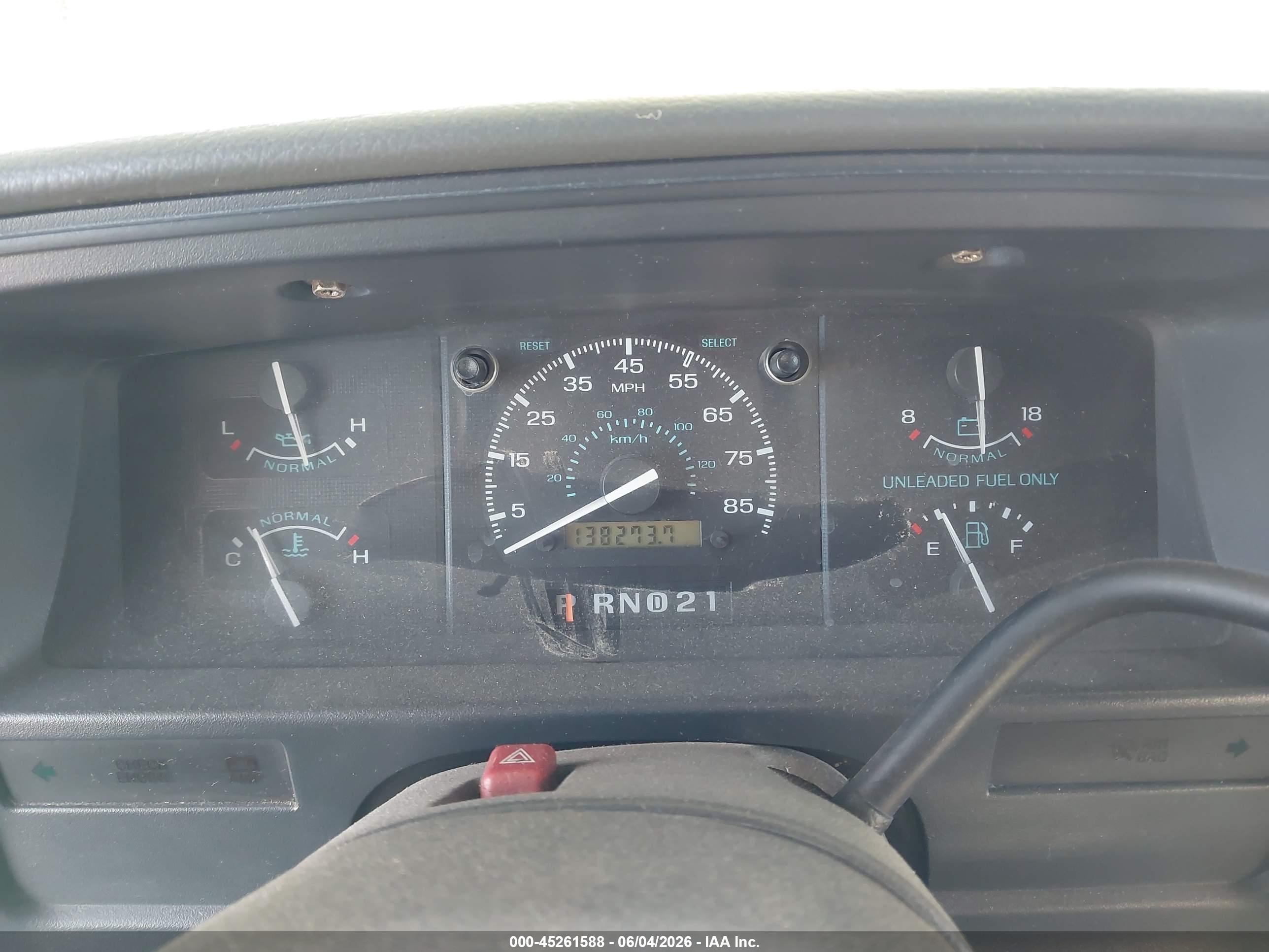 FORD ECONOLINE image 7