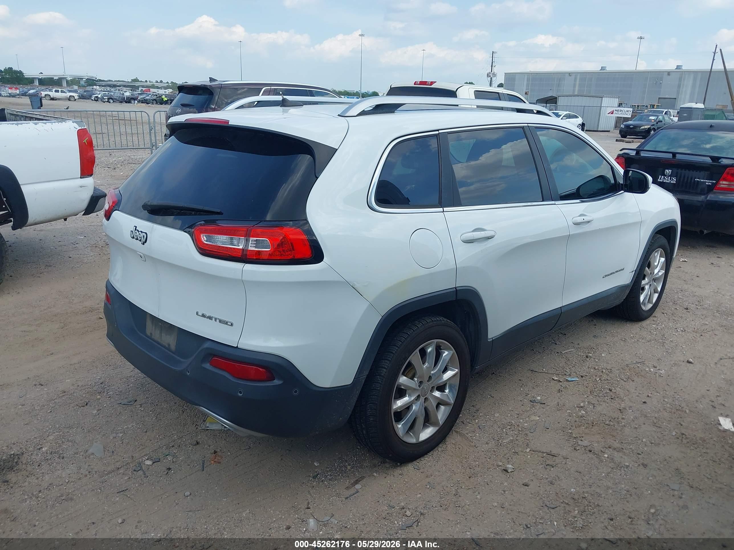 JEEP CHEROKEE image 4